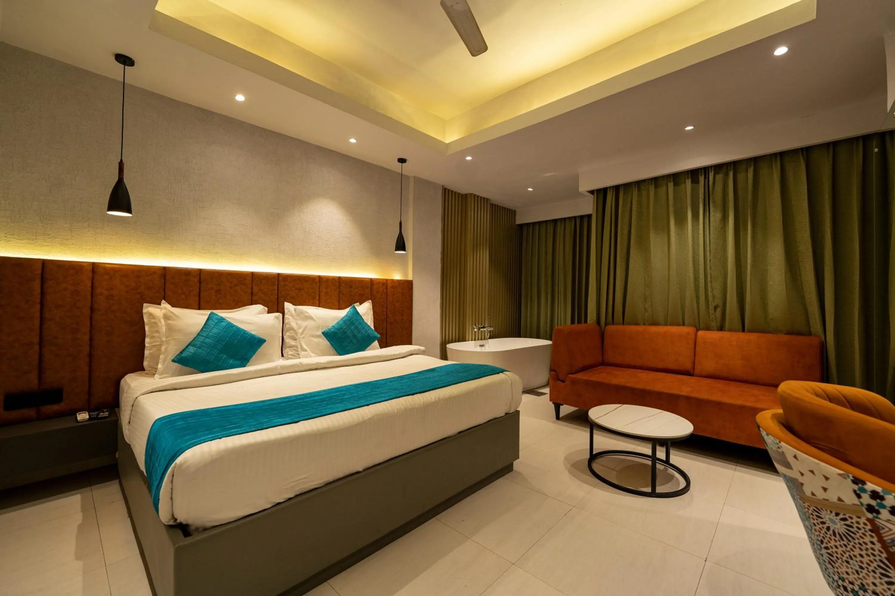 Bed in SKI Hotels and Resorts Rishikesh