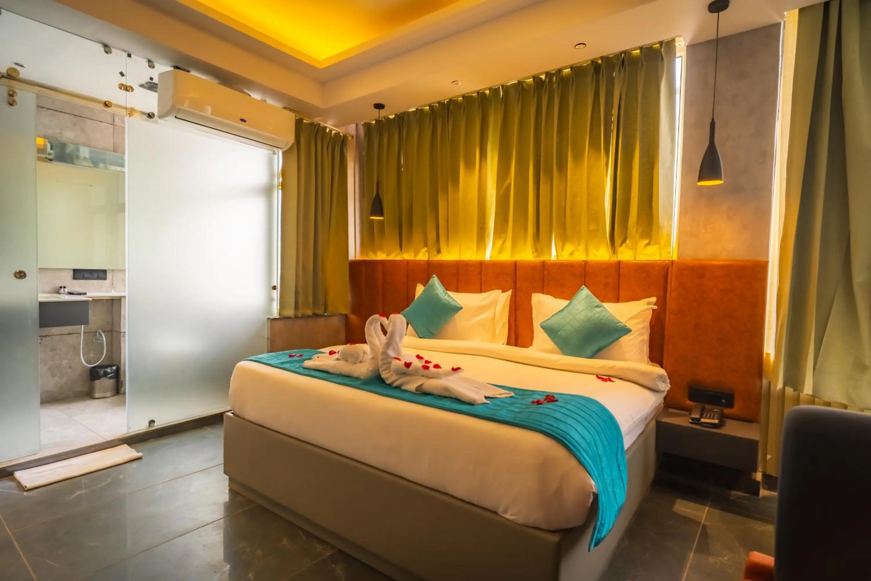 Bedroom, Bed in SKI Hotels and Resorts Rishikesh