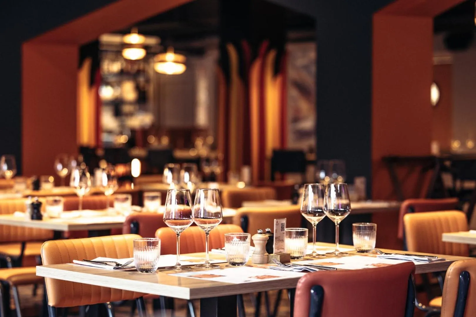 Restaurant/places to eat in Hotel Base Camp Lodge - Albertville