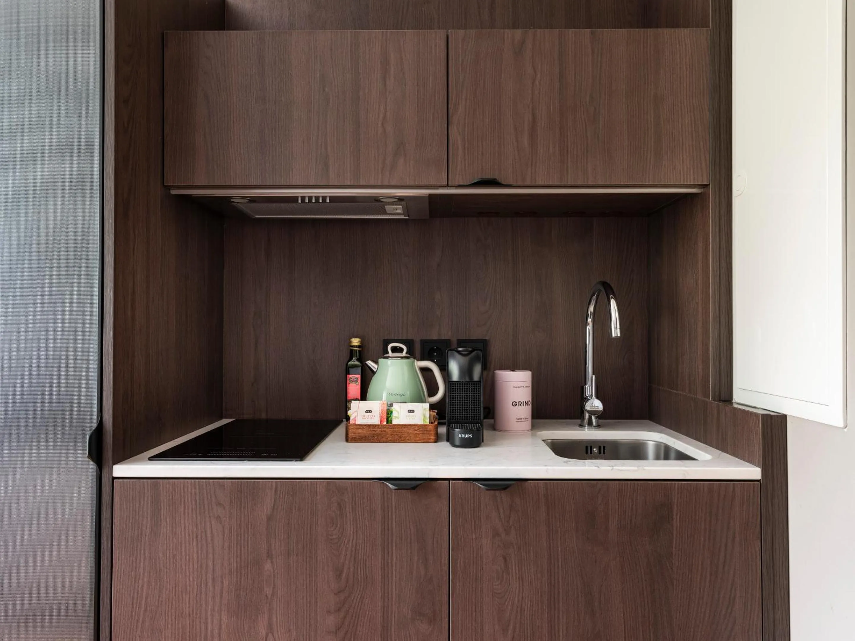 Coffee/tea facilities in Numa Munich Obersendling