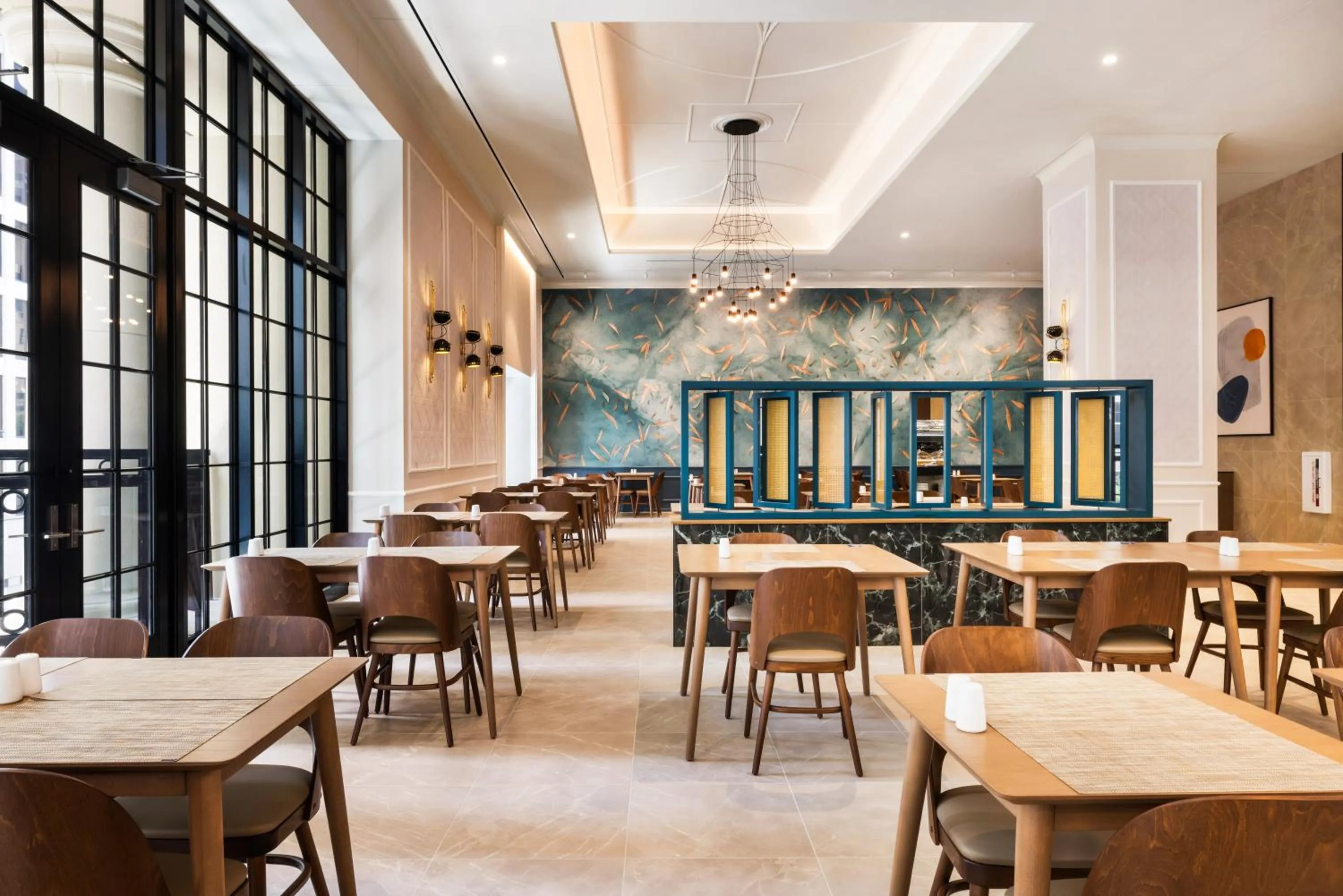 Restaurant/places to eat in Riu Plaza Chicago