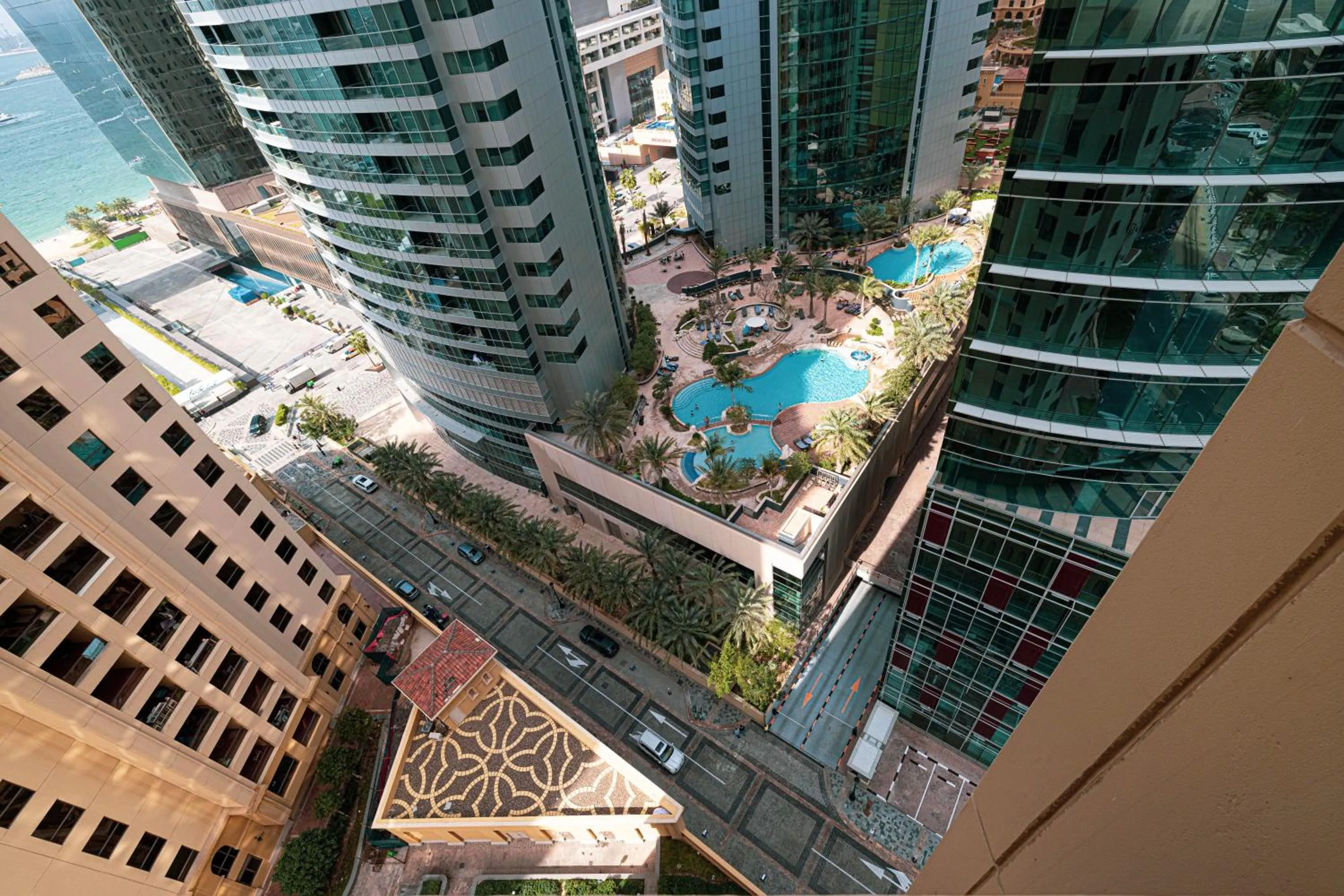 Pool view in Salt of the Ocean in JBR by Lagom