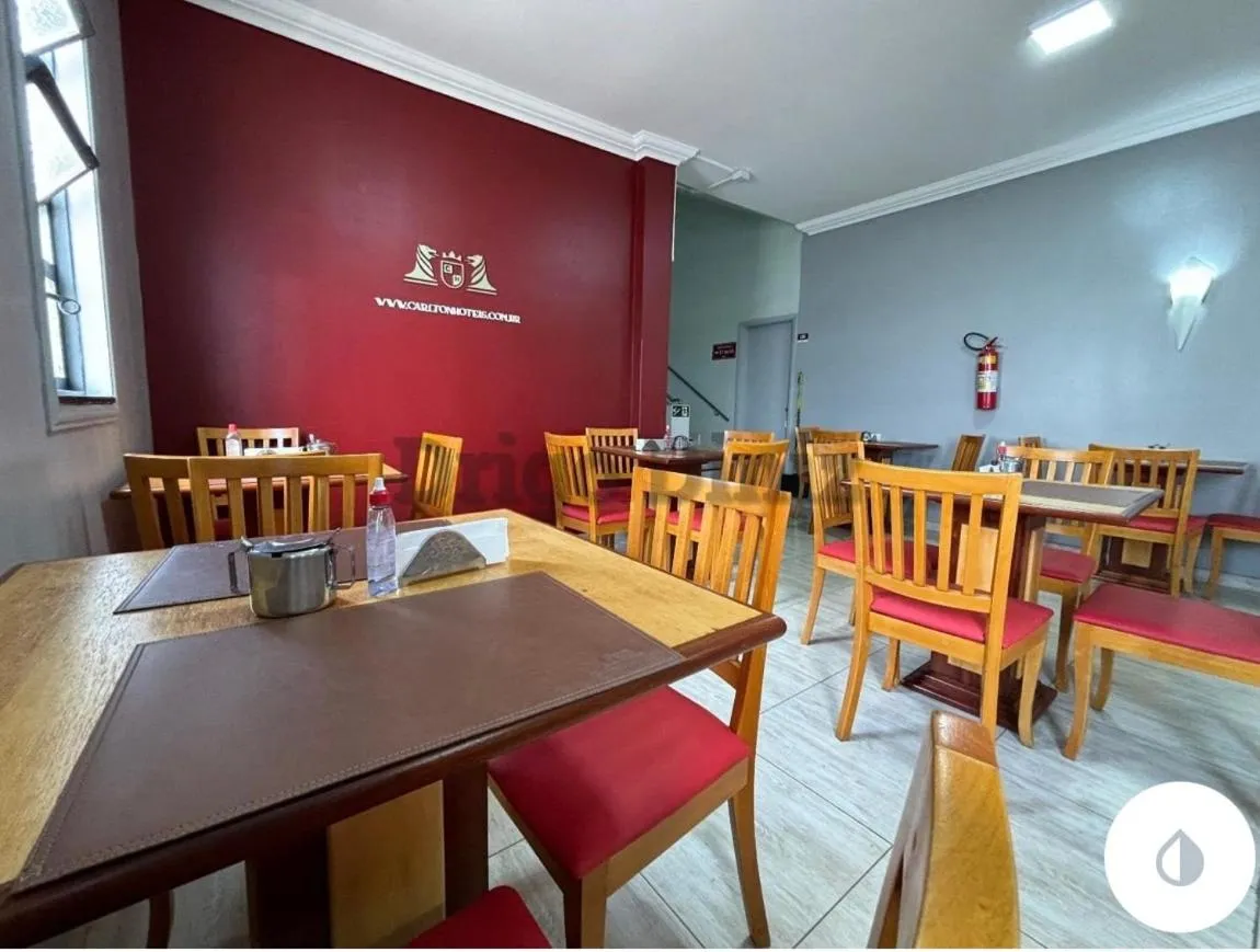 Restaurant/places to eat in Carlton Express Imbiara