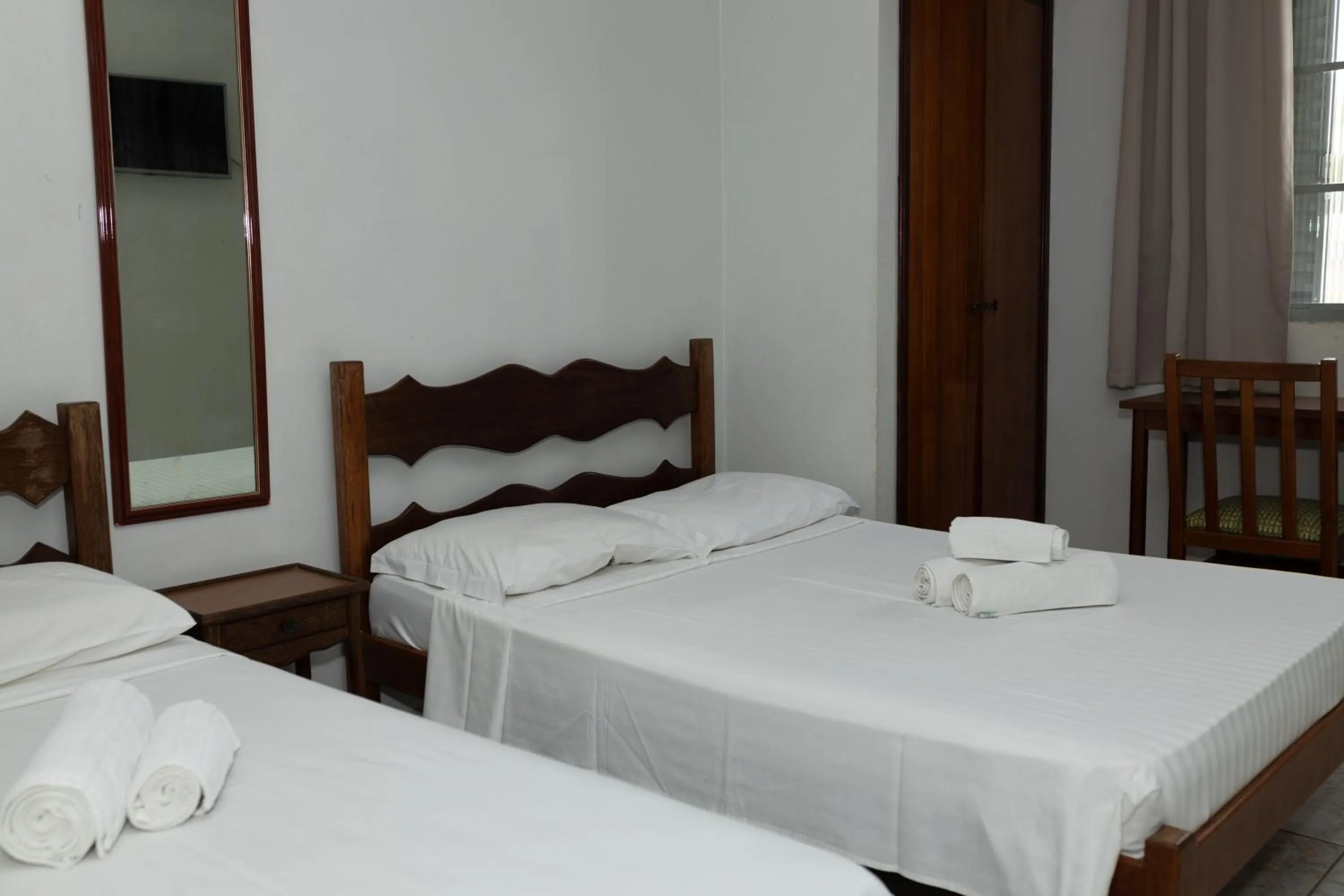 Bed in Carlton Express Imbiara