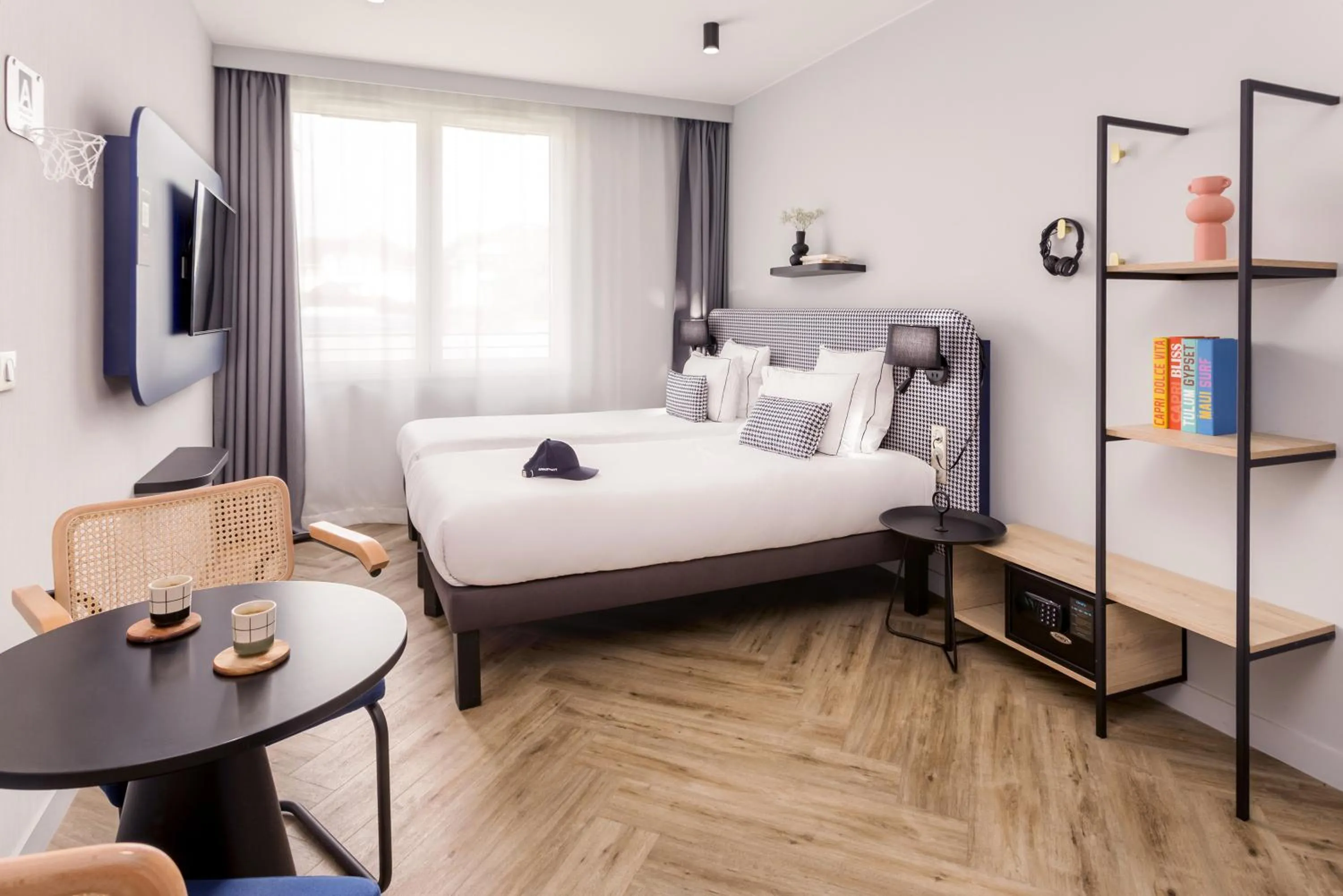 Bed in Appart'City Collection Paris Roissy CDG Airport