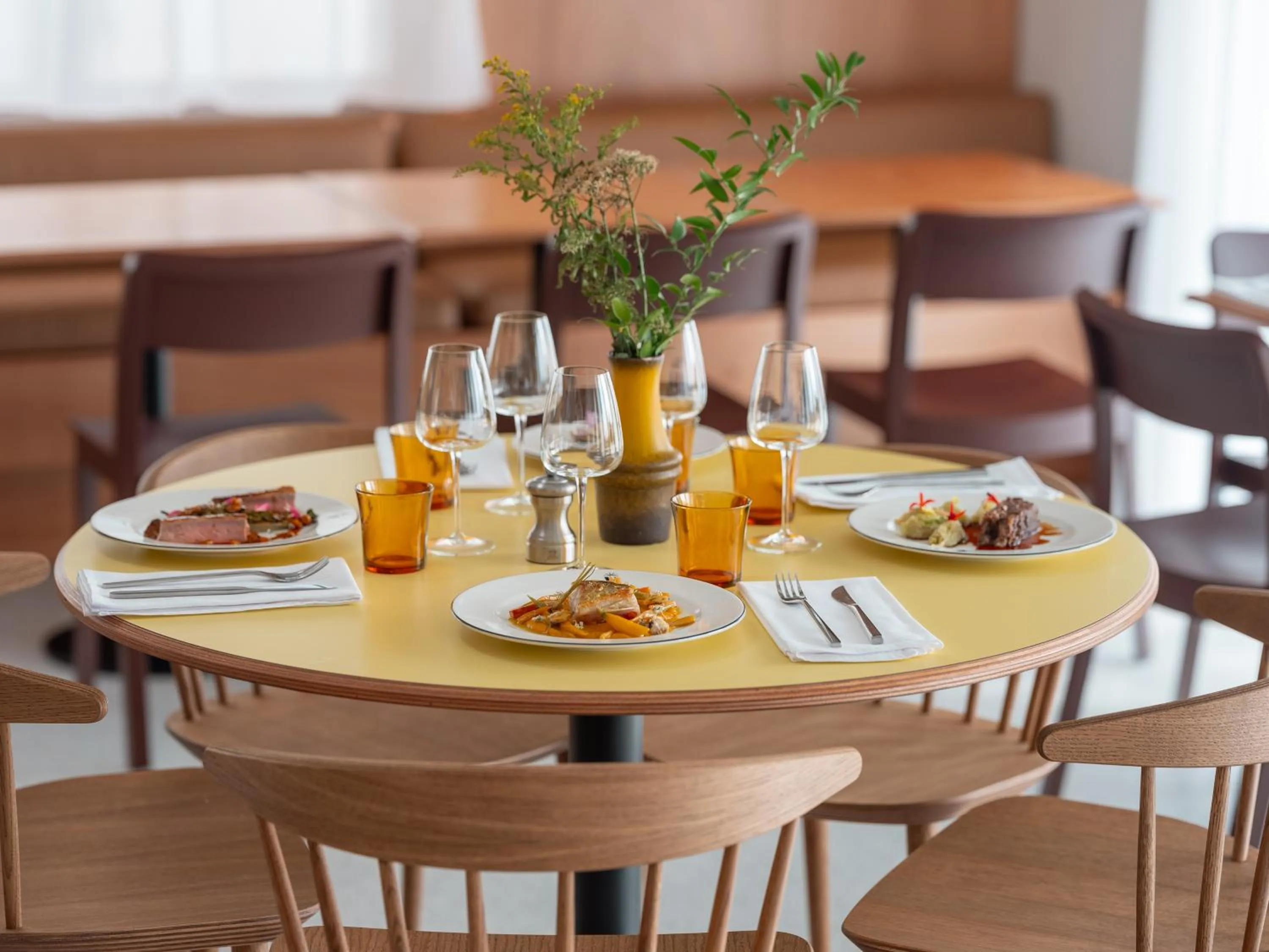 Restaurant/places to eat in Hôtel Vertime