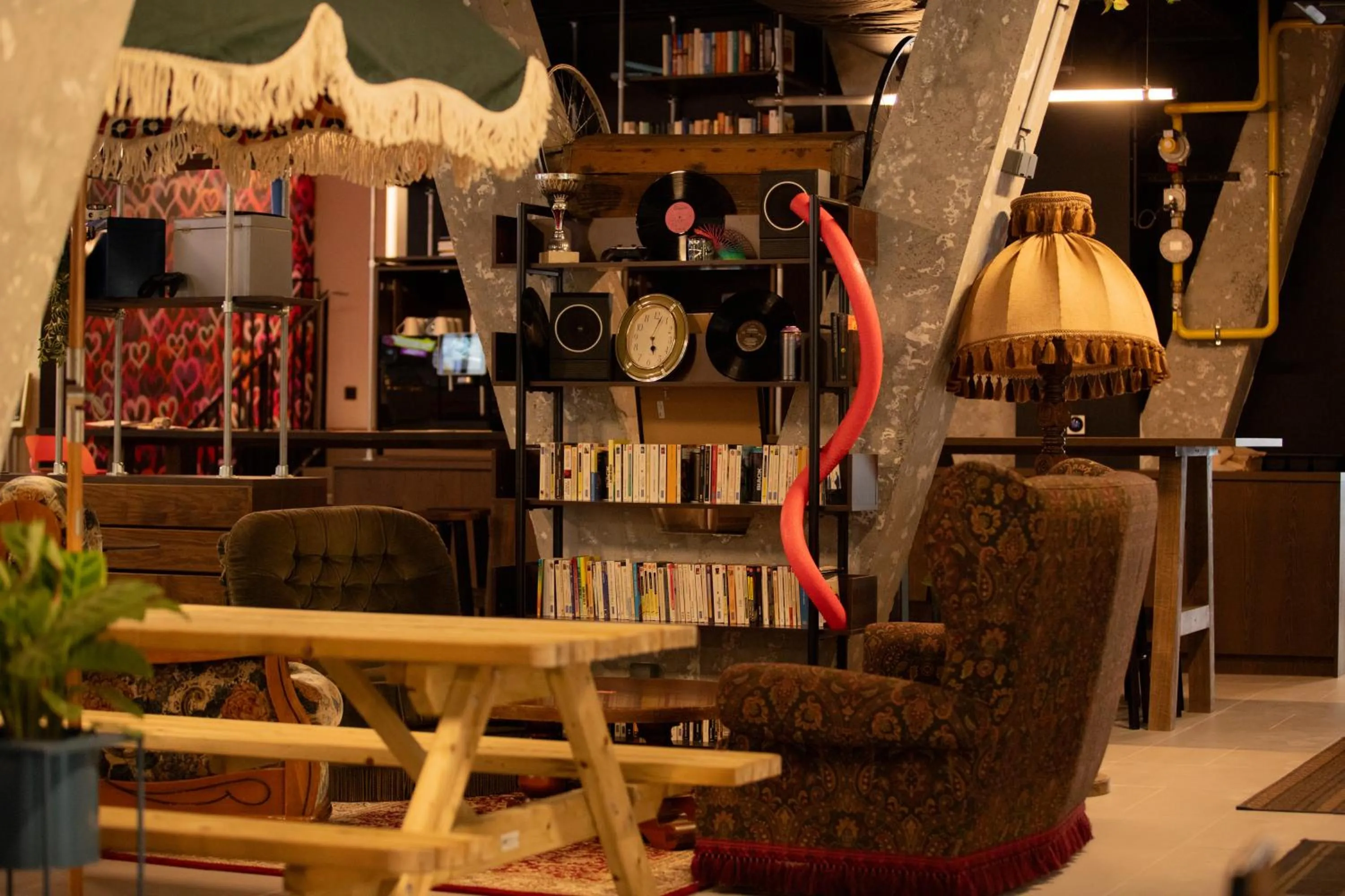 Restaurant/places to eat in JOST Hôtel Lille Centre