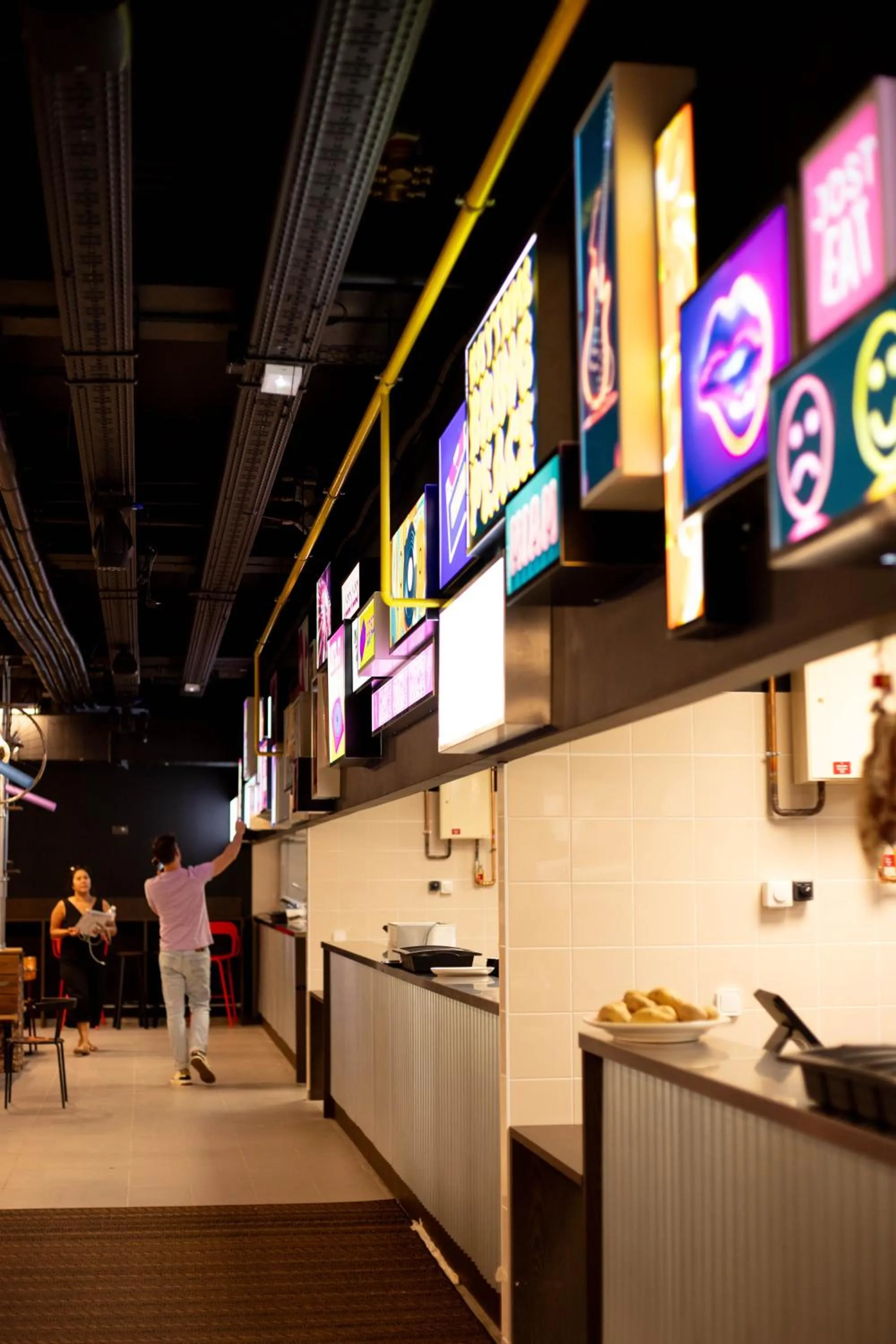 Restaurant/places to eat in JOST Hôtel Lille Centre