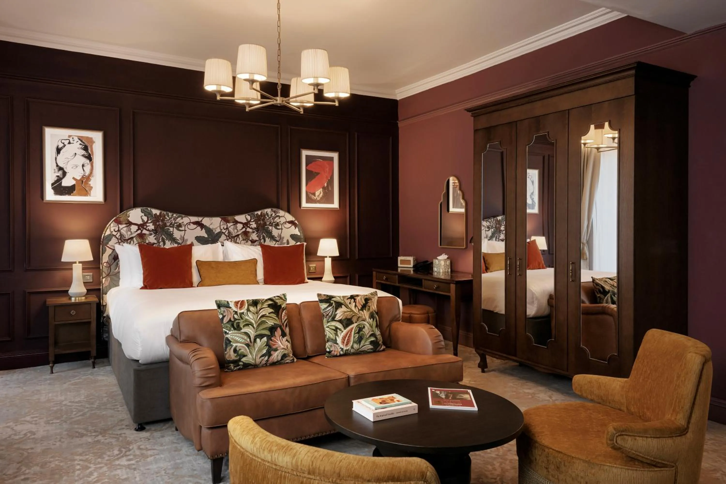 Bed in Francis Hotel Bath