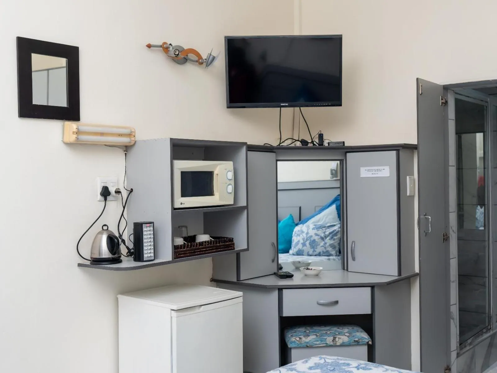 Decorative detail in Dolphin Coast B&B / Self catering