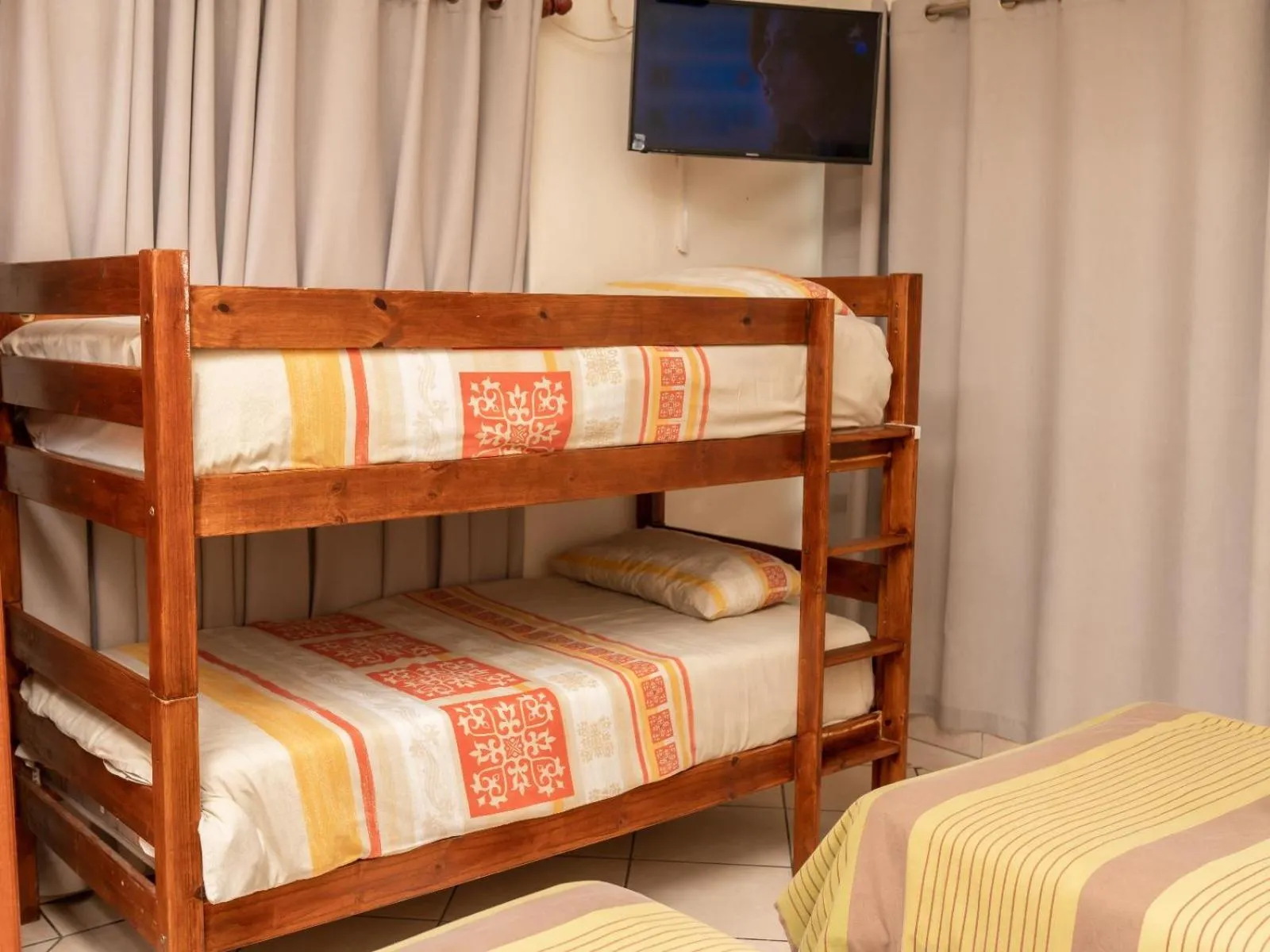 Bed in Dolphin Coast B&B / Self catering