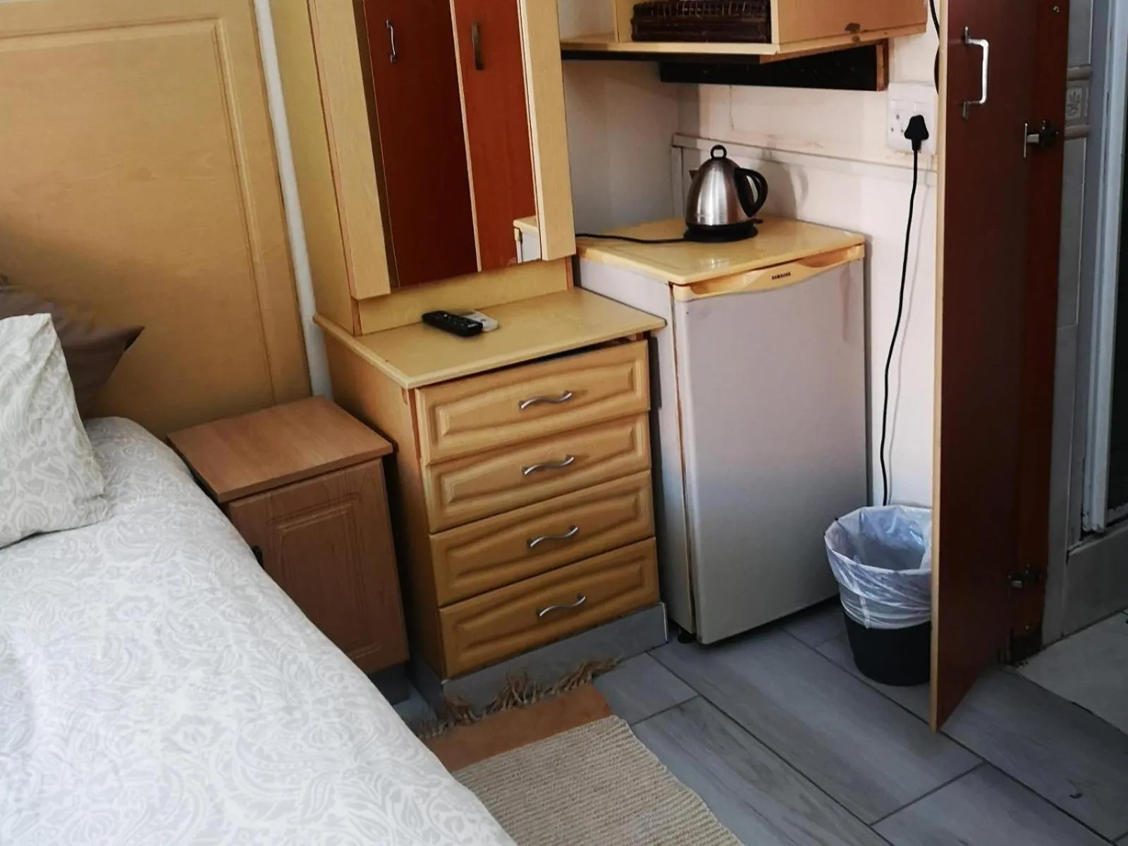 Kitchen or kitchenette in Dolphin Coast B&B / Self catering