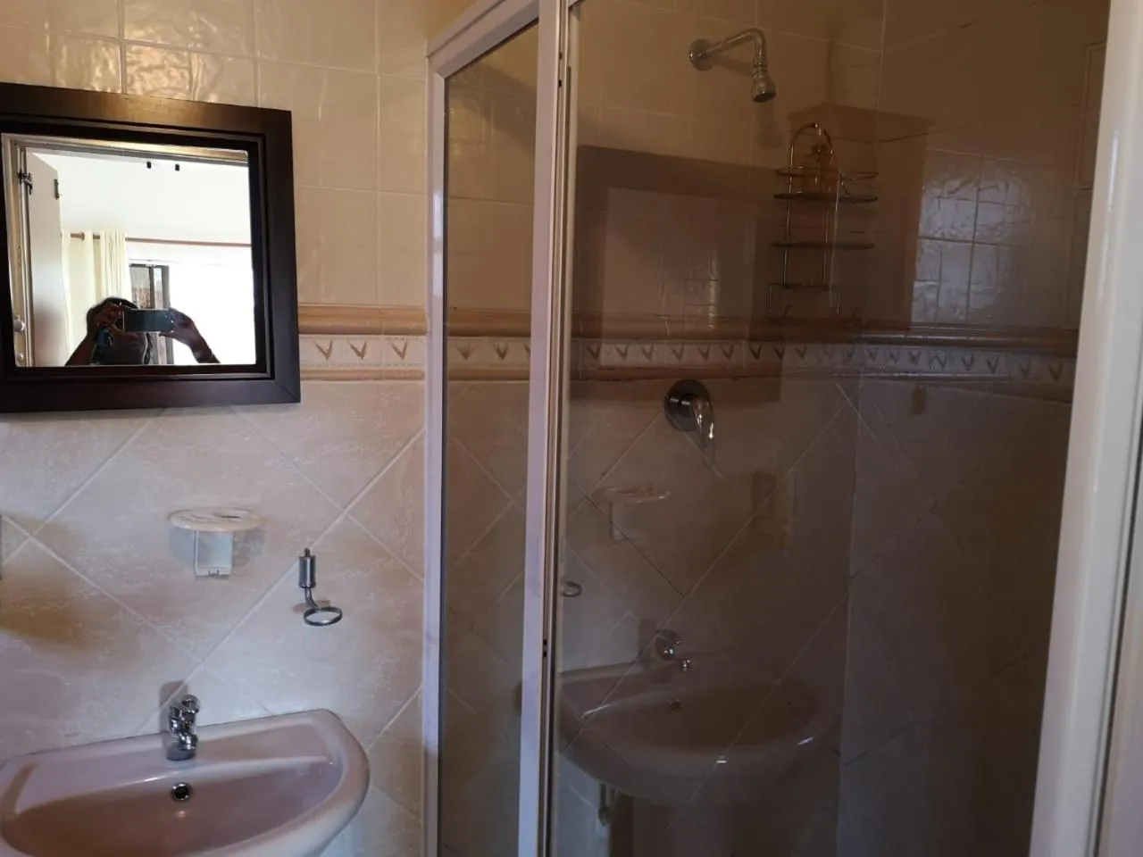 Dolphin Coast B&B / Self catering