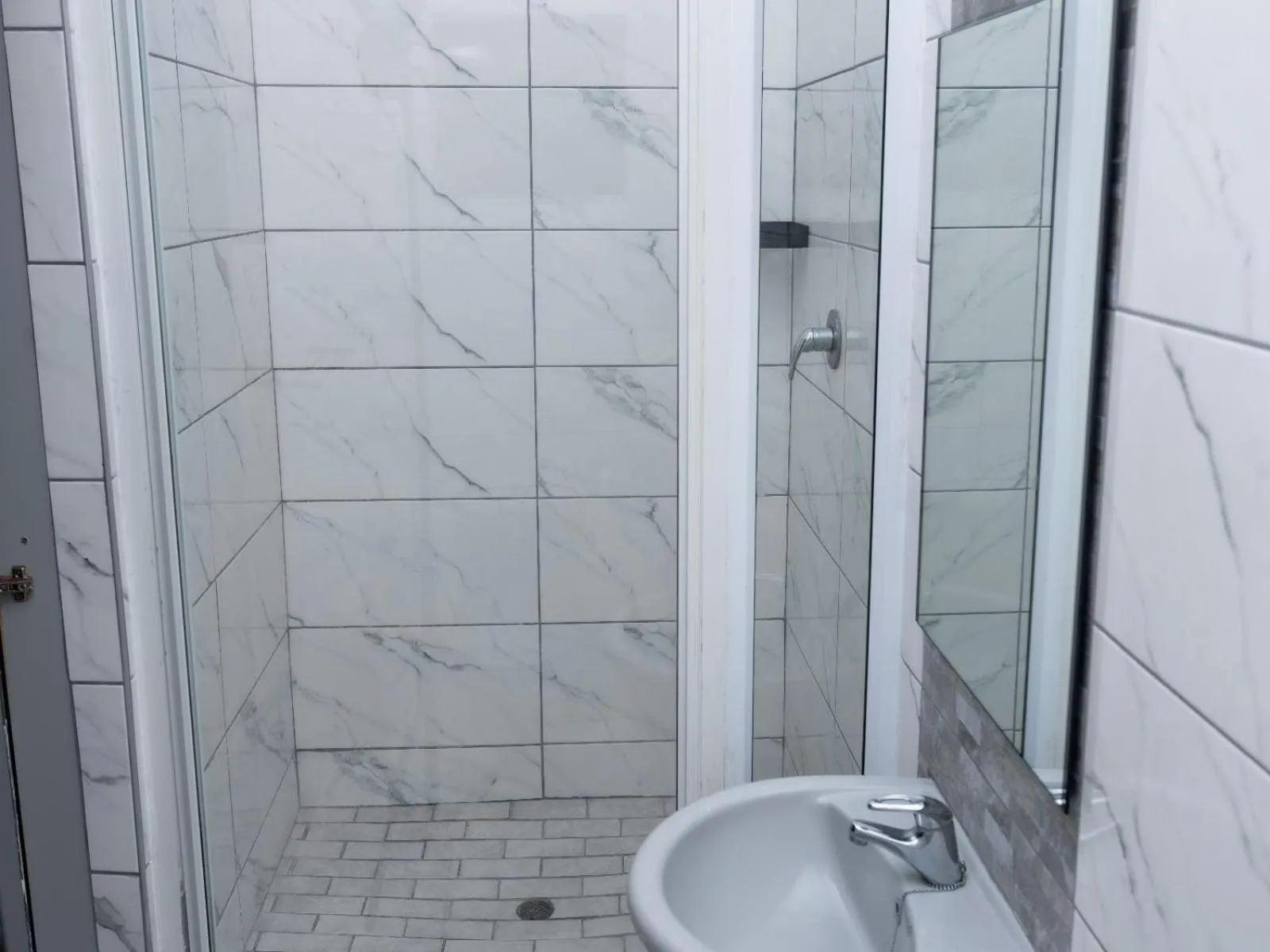 Shower in Dolphin Coast B&B / Self catering