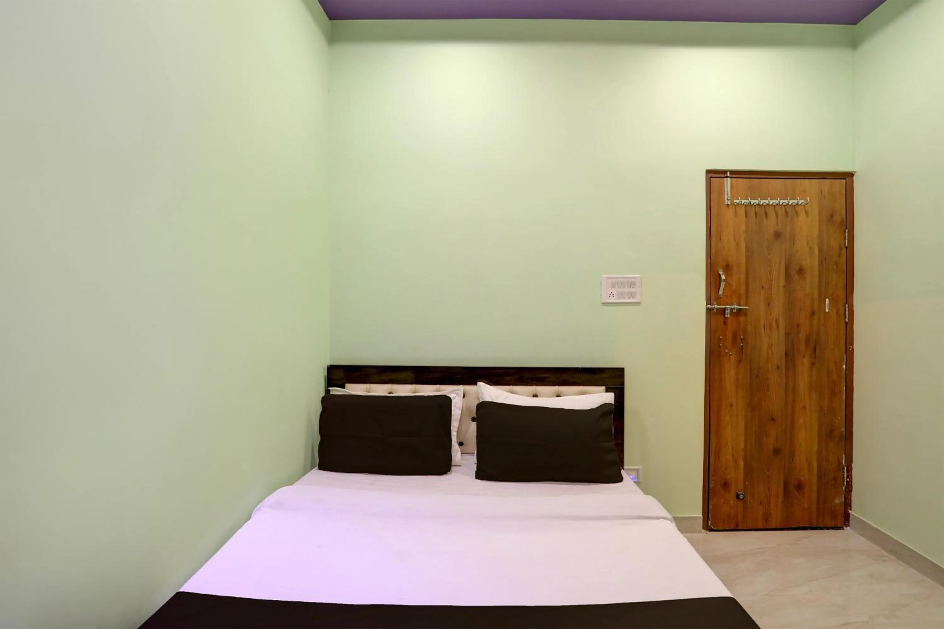 Bedroom, Bed in Hotel O Kings Farm