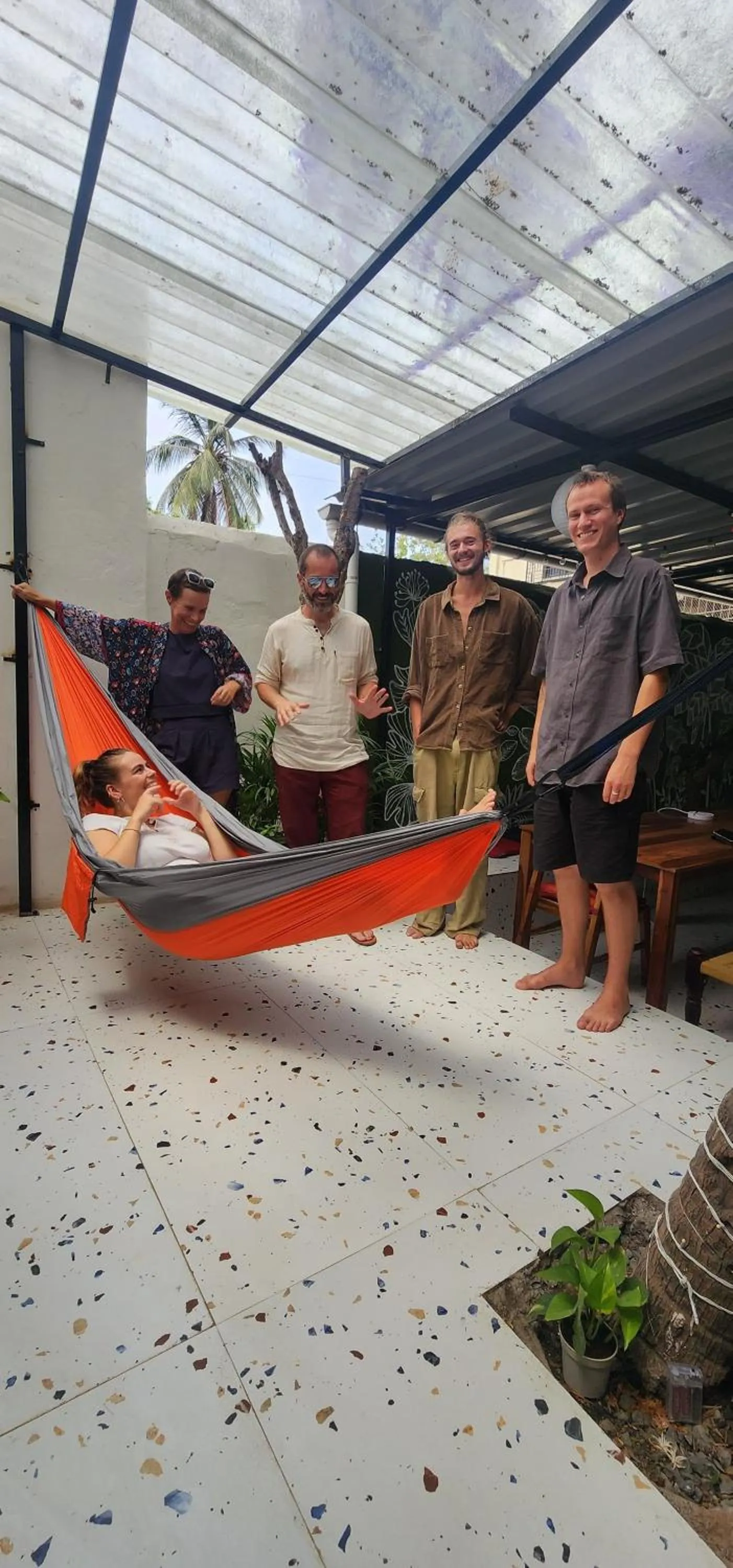 Entertainment in Hammock Hostels - Bandra