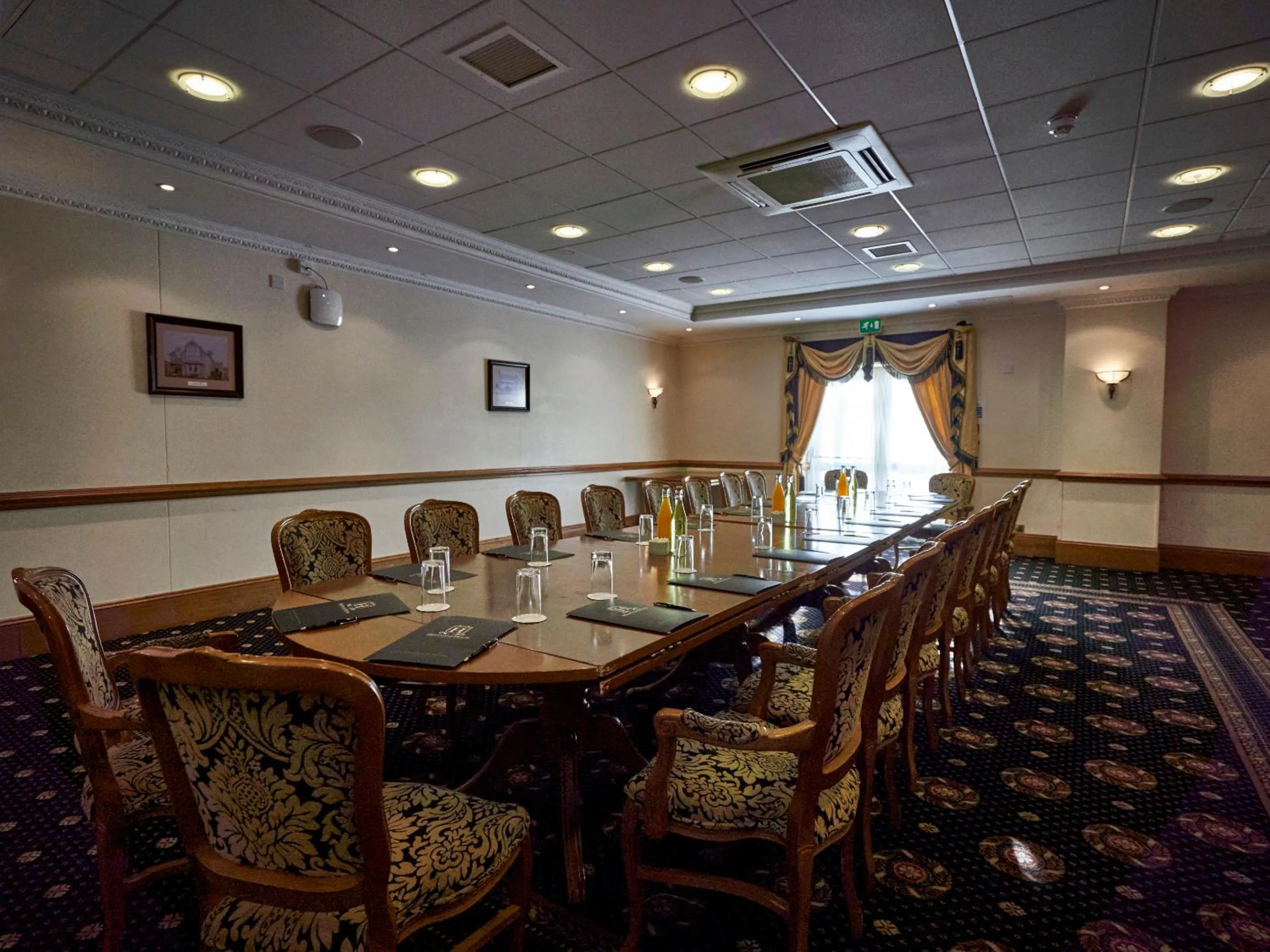 Business facilities in Hempstead House Hotel & Restaurant