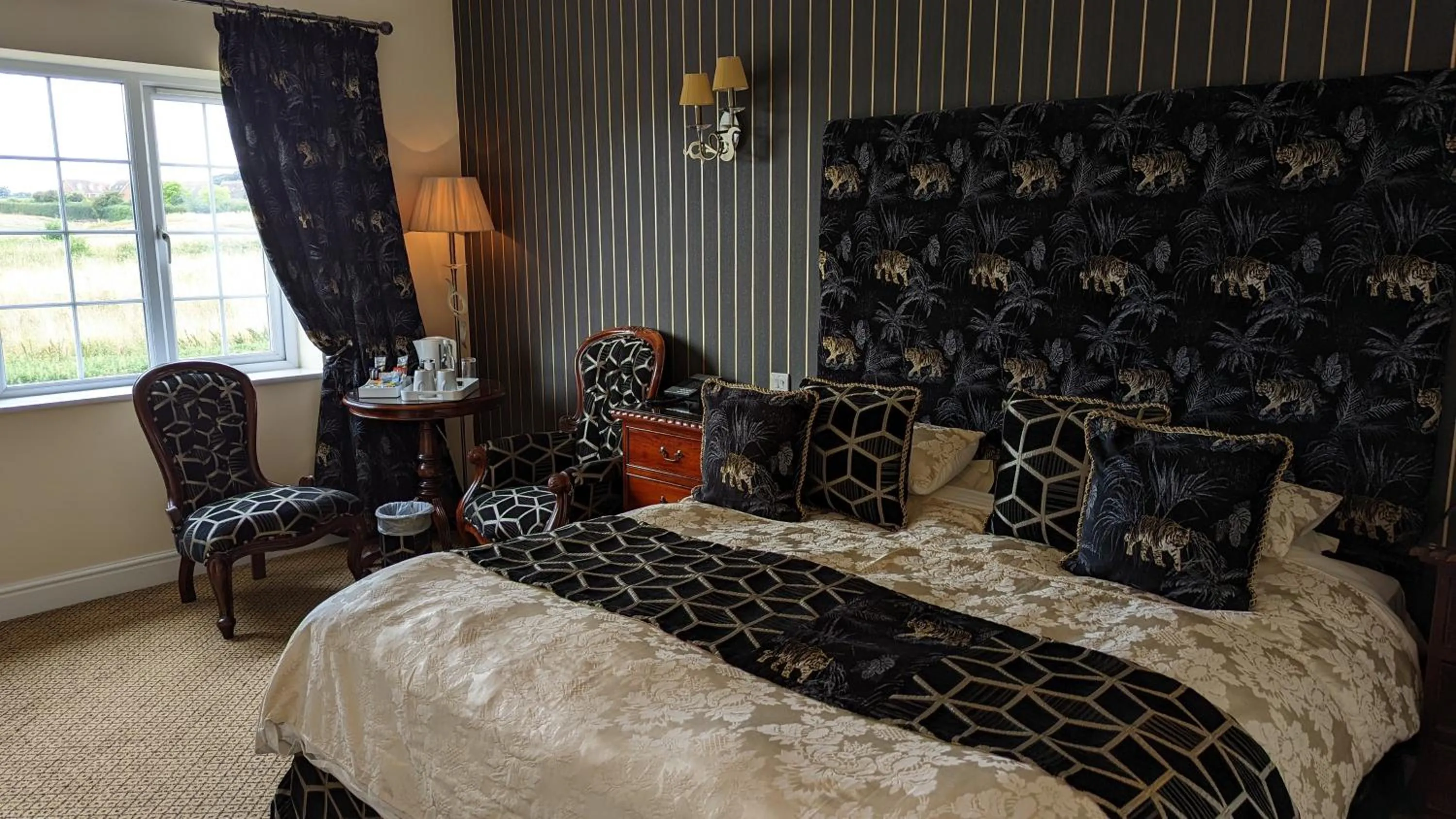 Bedroom, Bed in Hempstead House Hotel & Restaurant
