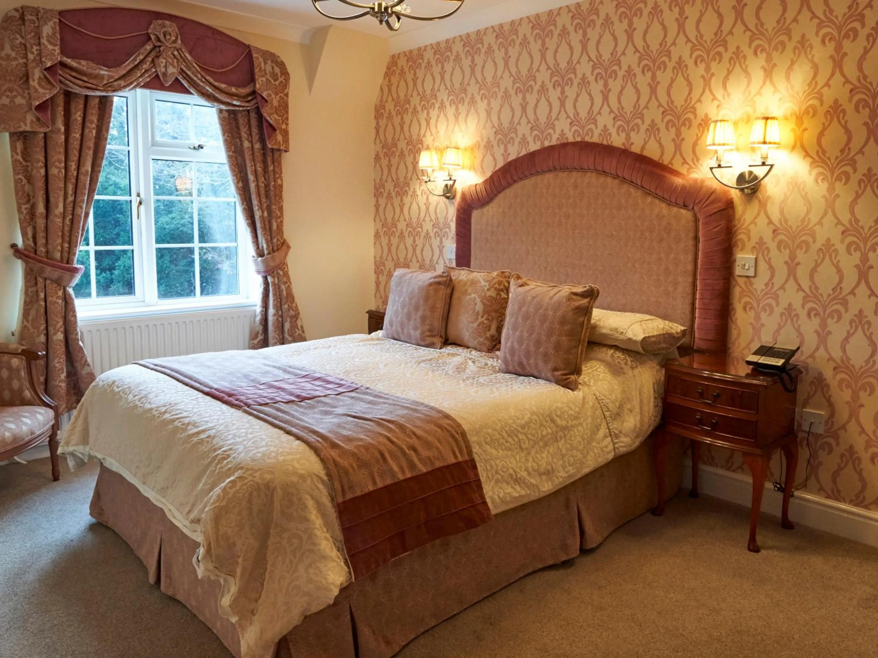 Photo of the whole room, Bed in Hempstead House Hotel & Restaurant