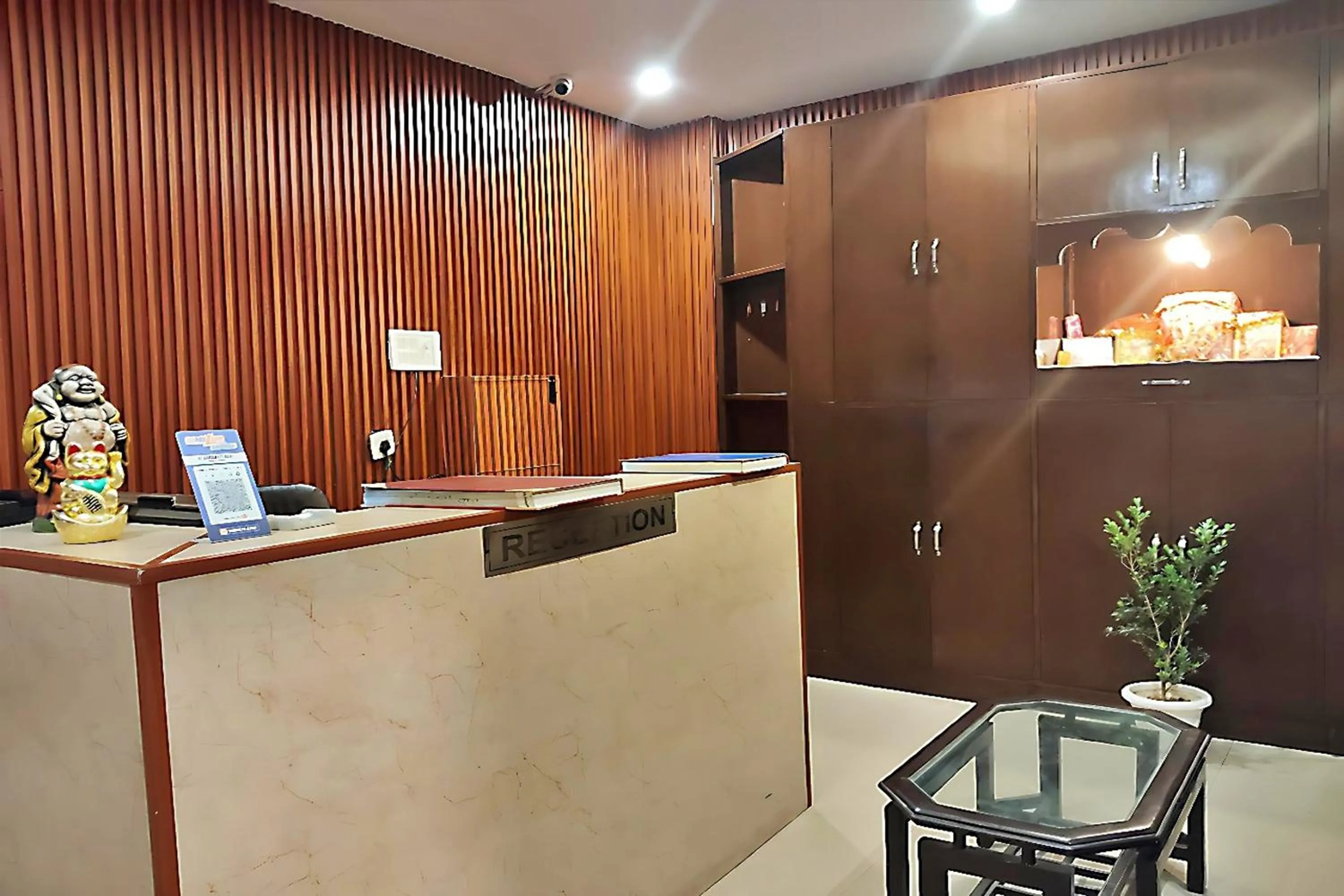 Lobby or reception in Hotel Sunlight Inn