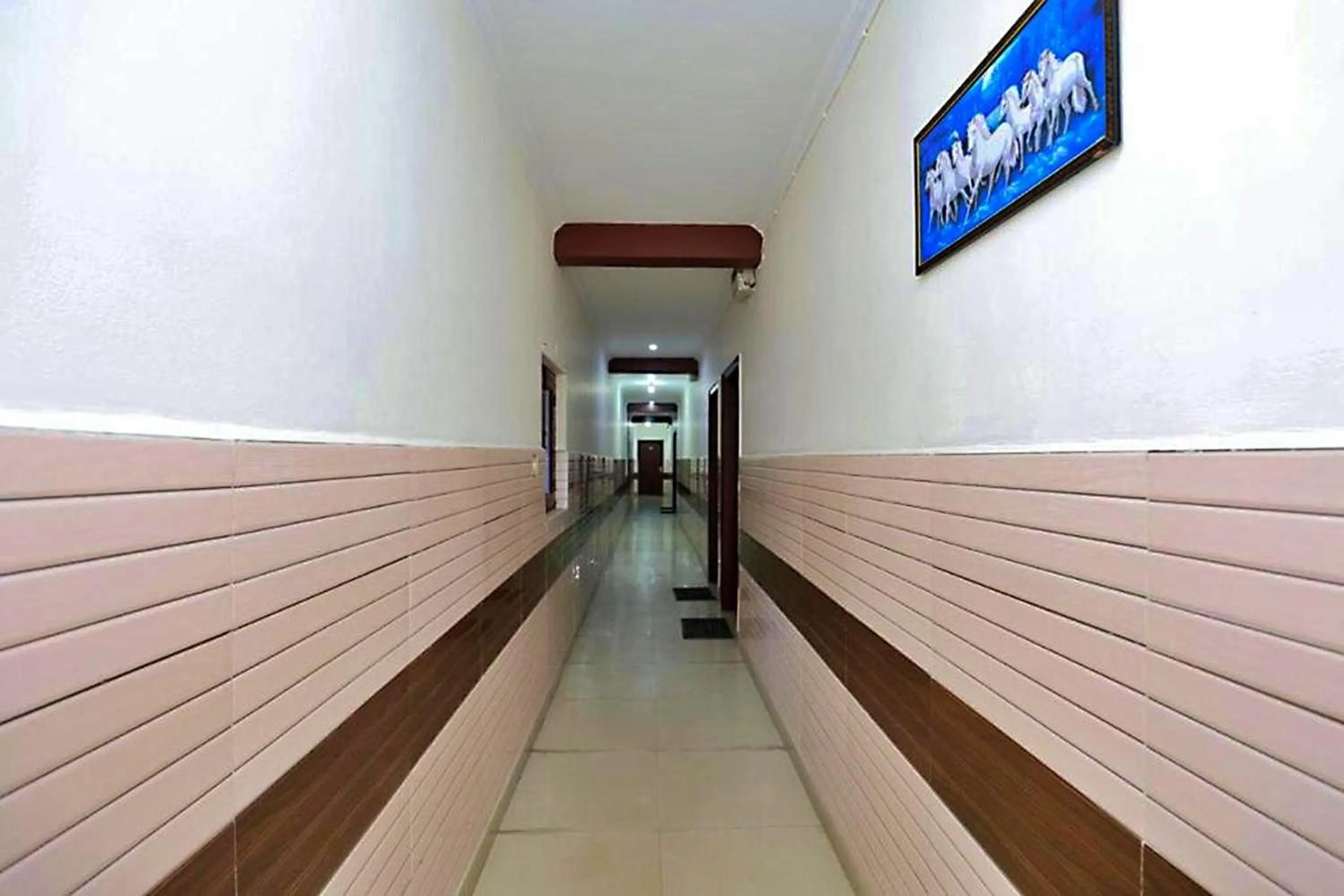 Decorative detail in Hotel Sunlight Inn