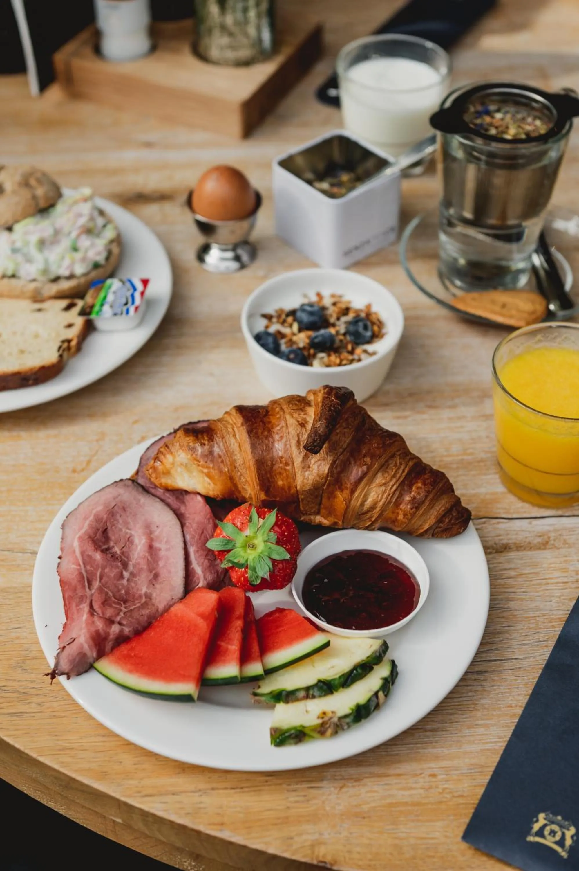 Restaurant/places to eat in City Hotel de Jonge