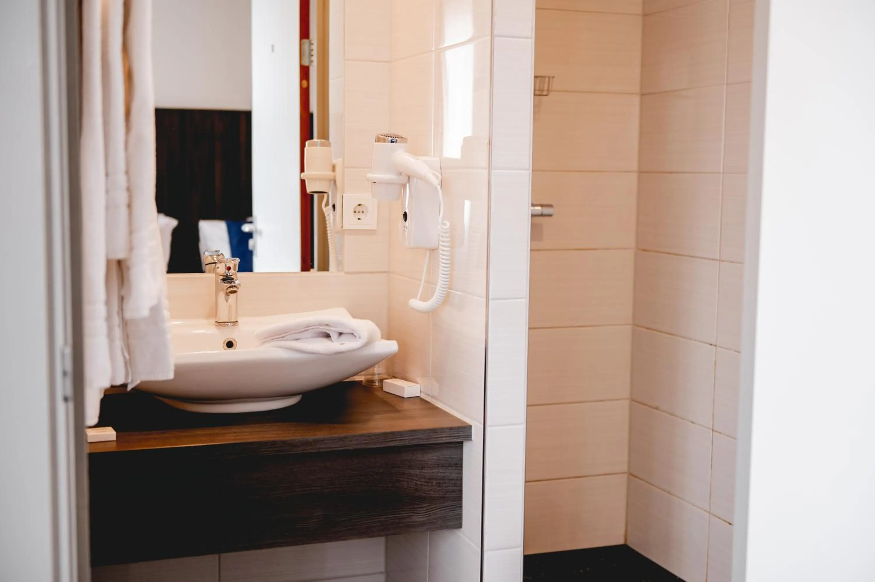 Bathroom in City Hotel de Jonge