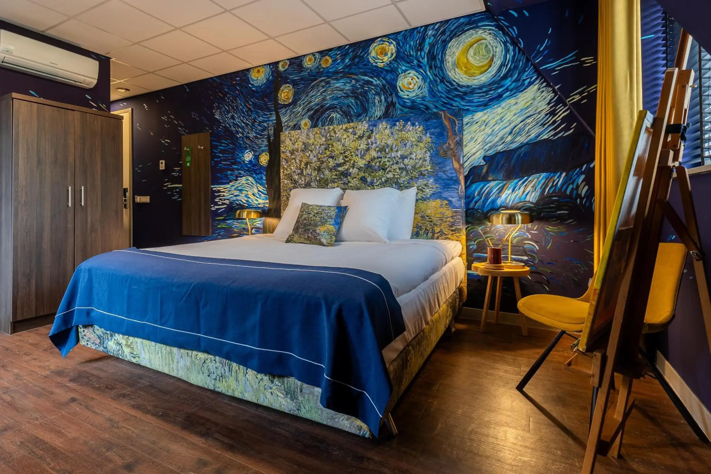 Deluxe Double Room in City Hotel de Jonge Deluxe Double Room in City Hotel de Jonge