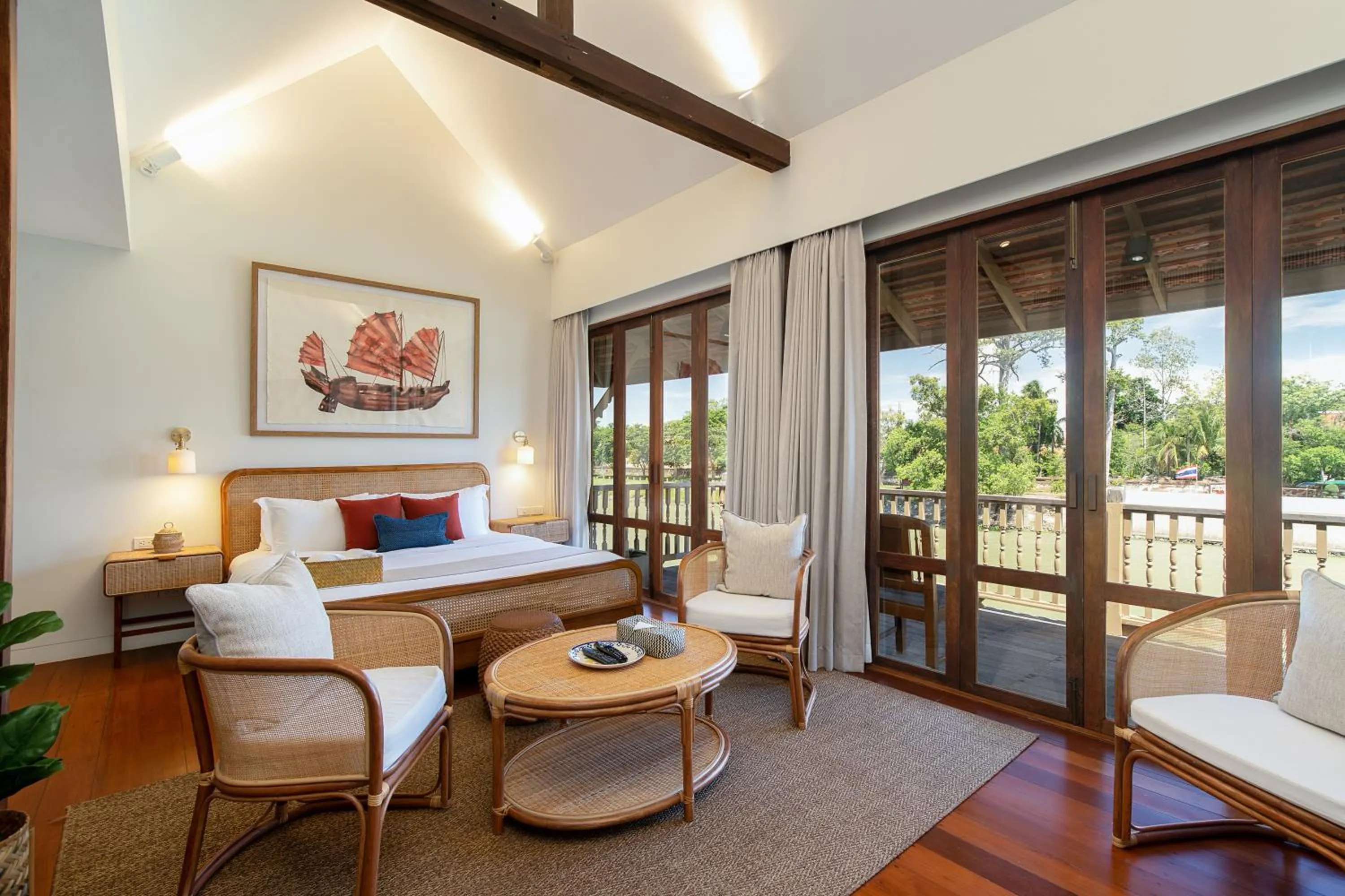 Patio, Bed in Syama Residence and Café