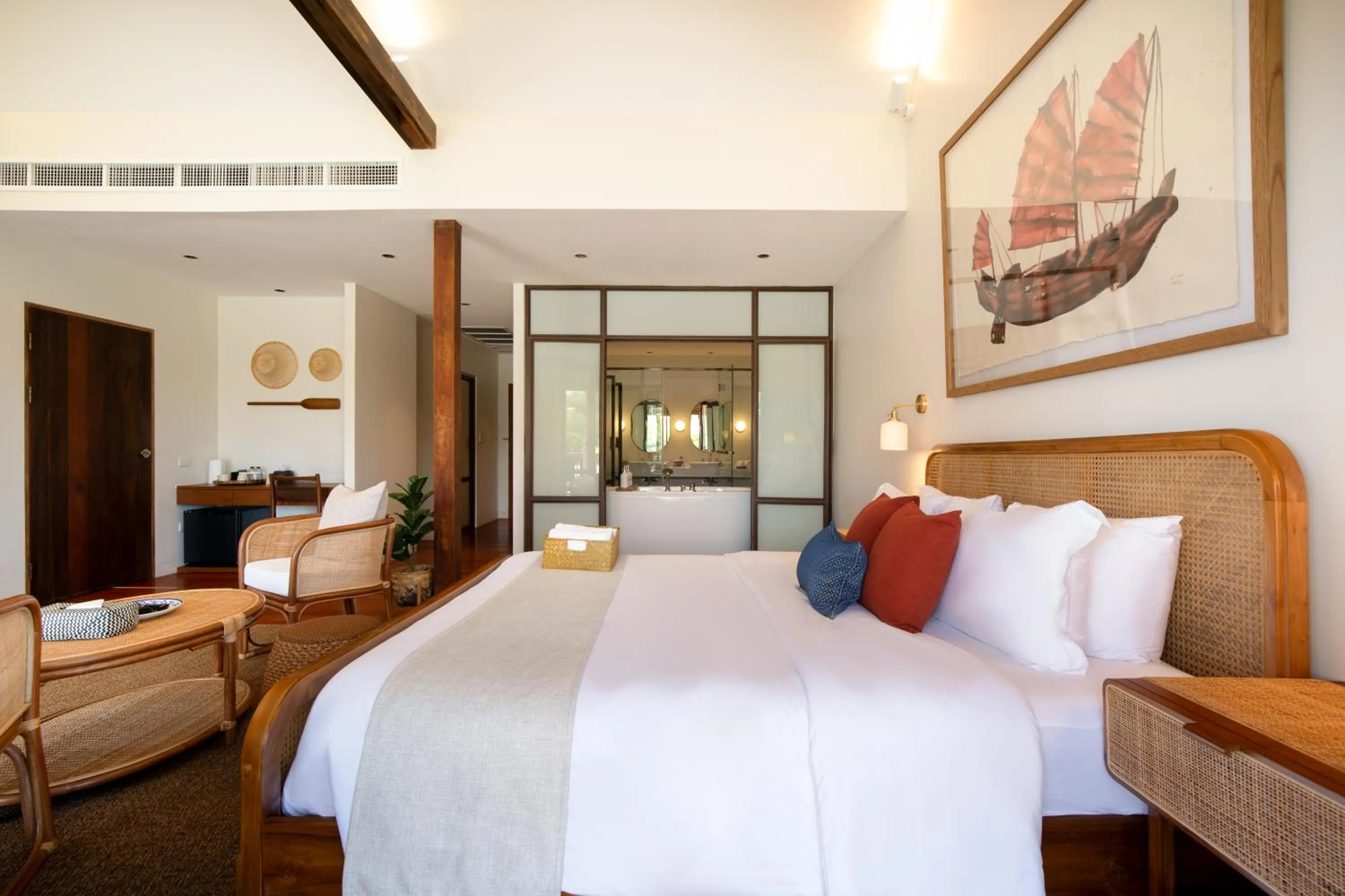 Photo of the whole room, Bed in Syama Residence and Café