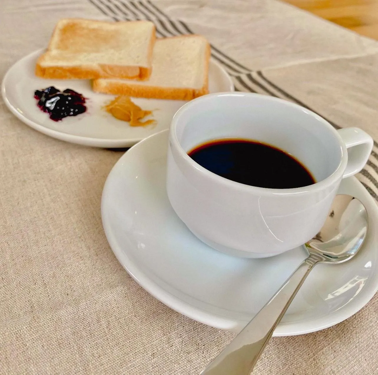 Breakfast in Calamint Residence Hotel ( คาลามิ้นท์)