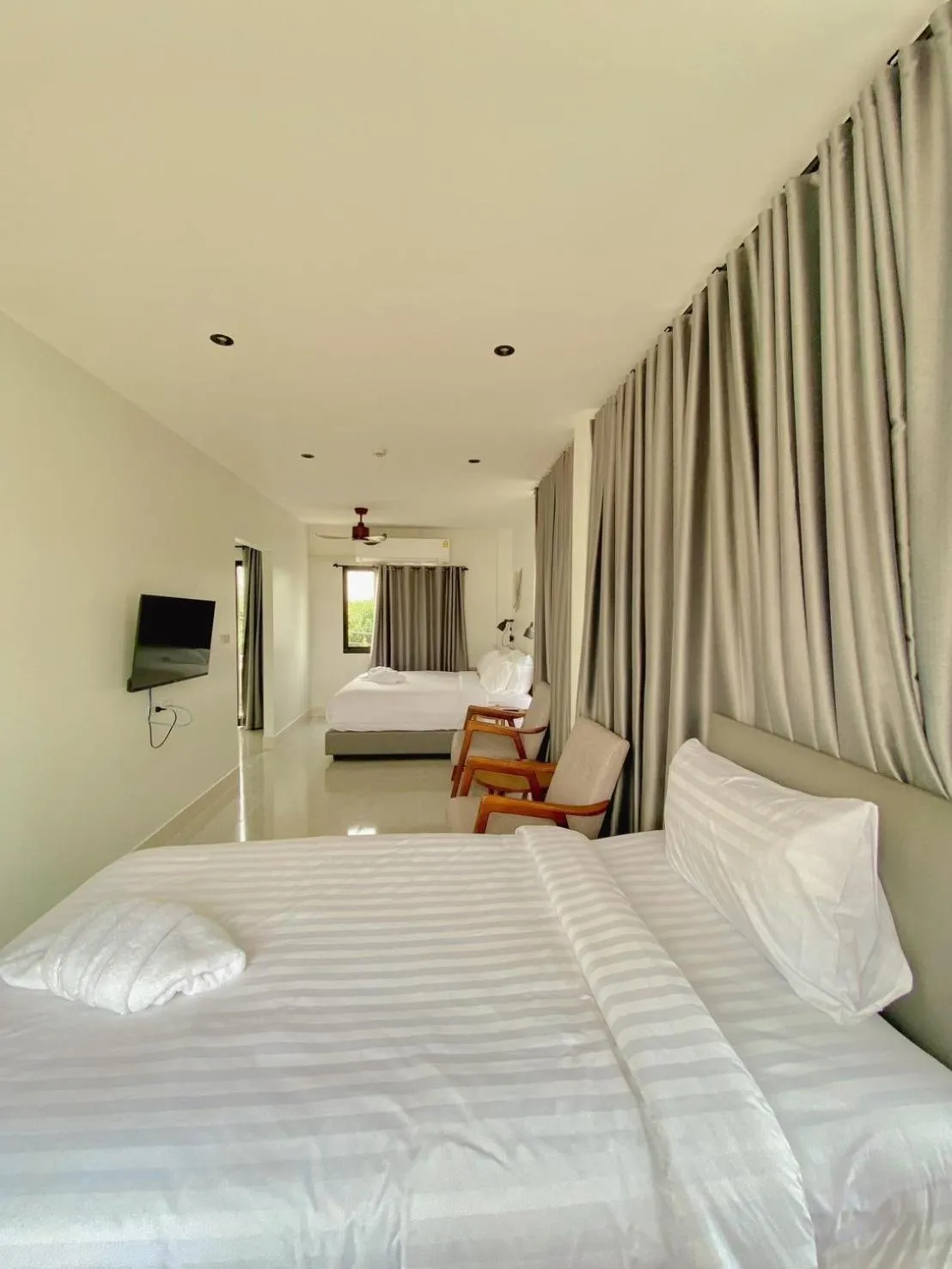 Bed in Calamint Residence Hotel ( คาลามิ้นท์)