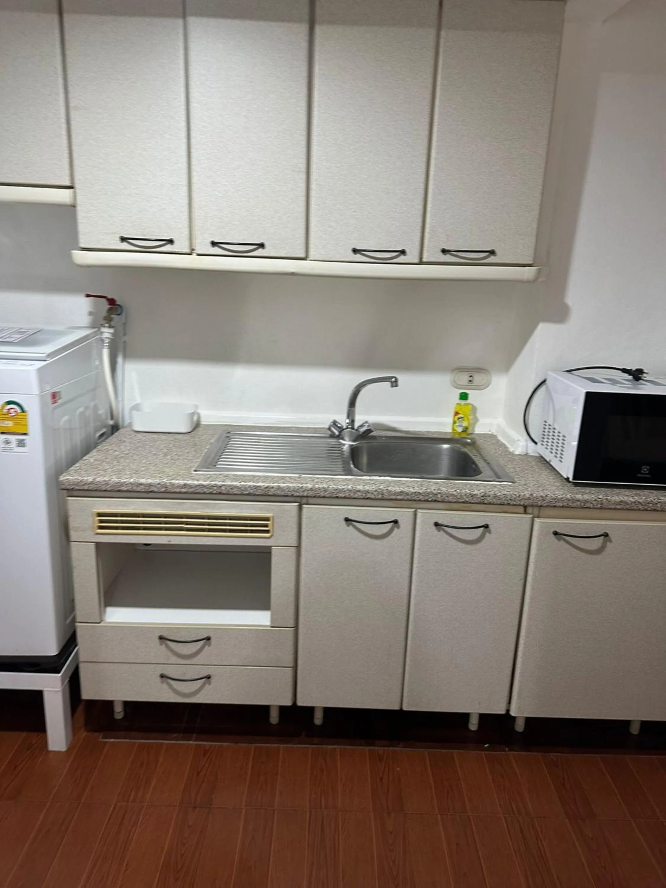 minibar in Omni Tower Sukhumvit Soi 4 Direct Rooms