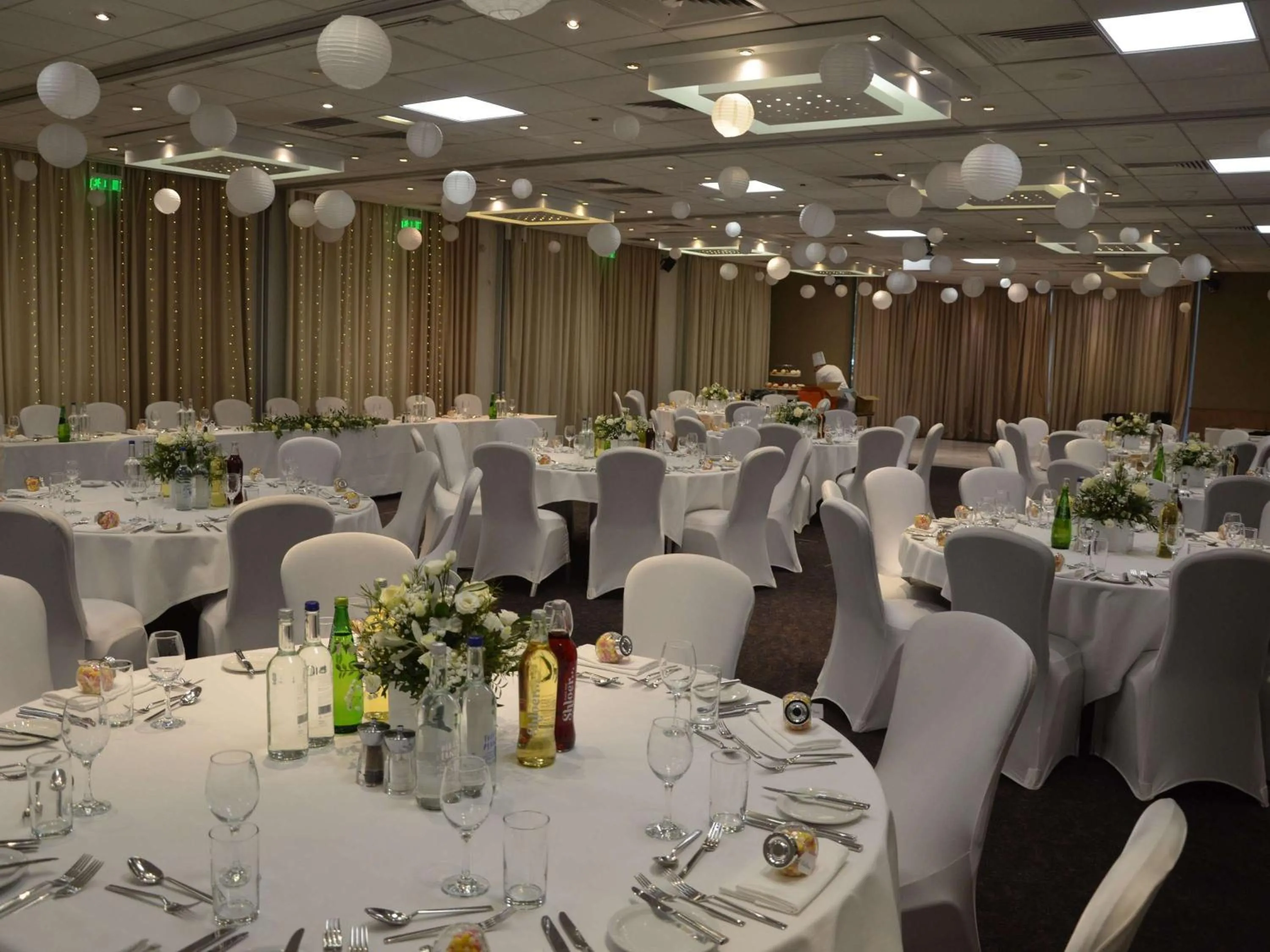 wedding, Banquet Facilities in Novotel London Heathrow Airport M4 Jct. 4