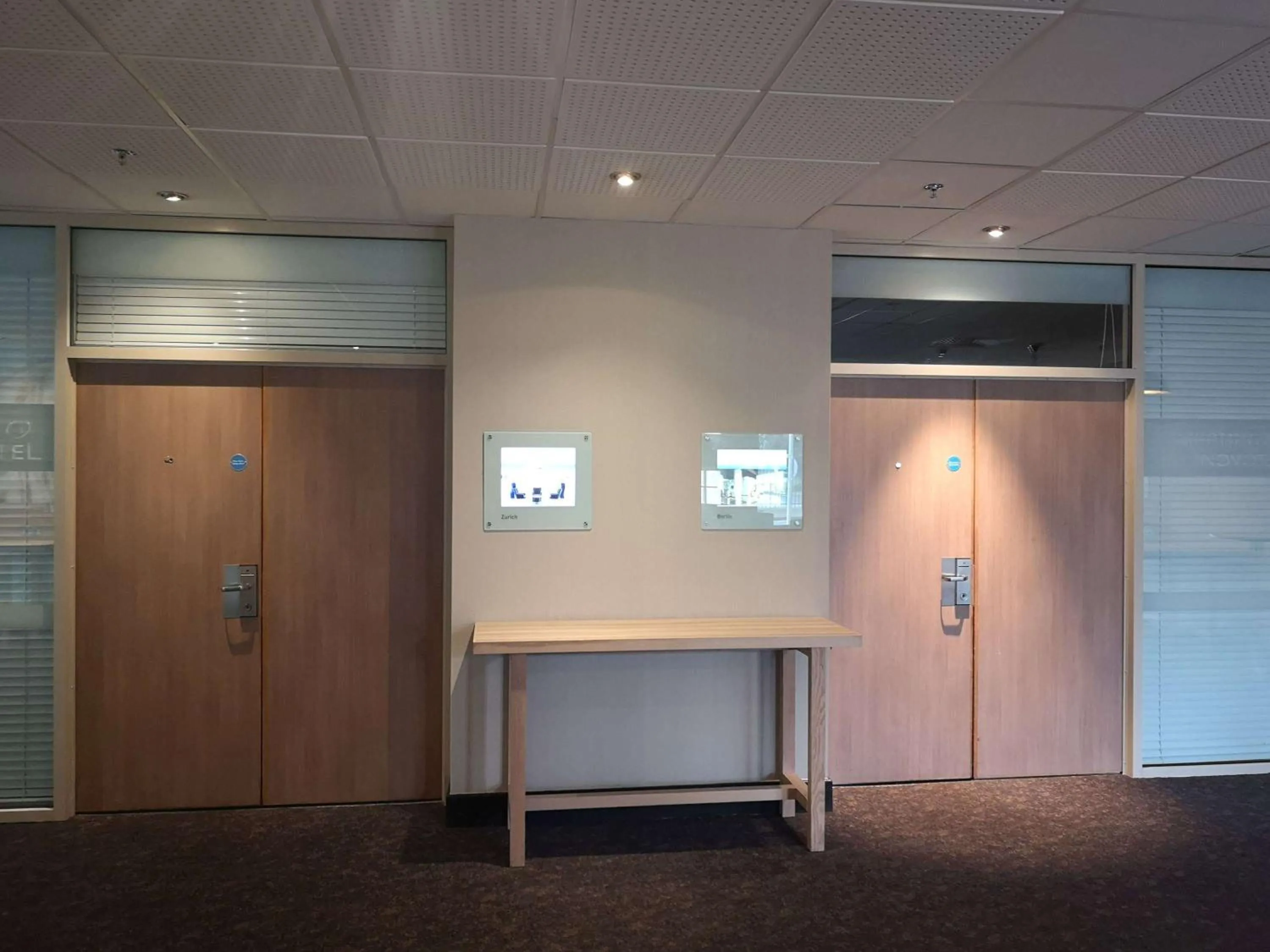 Meeting/conference room in Novotel London Heathrow Airport M4 Jct. 4