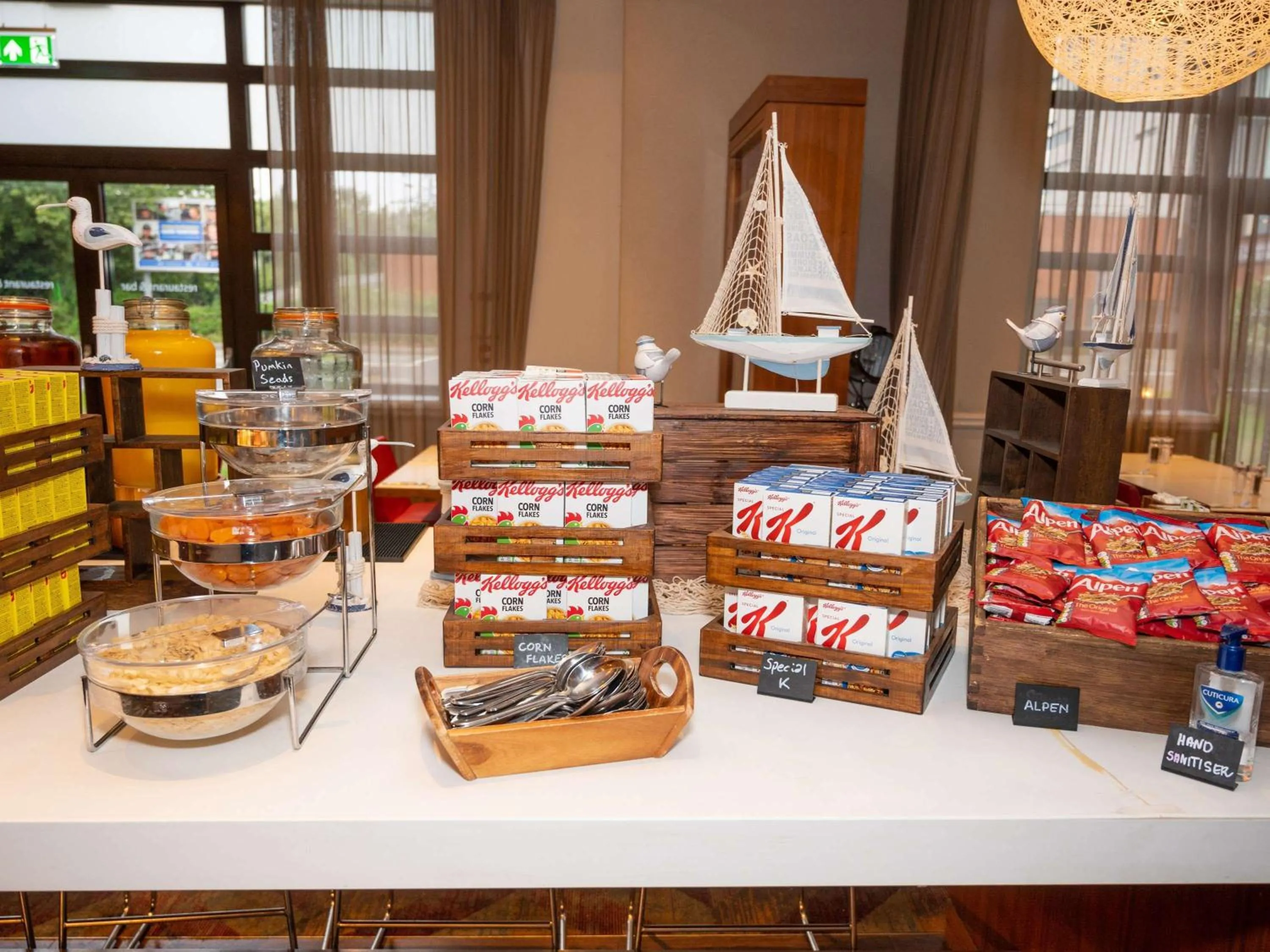 Breakfast in Novotel London Heathrow Airport M4 Jct. 4