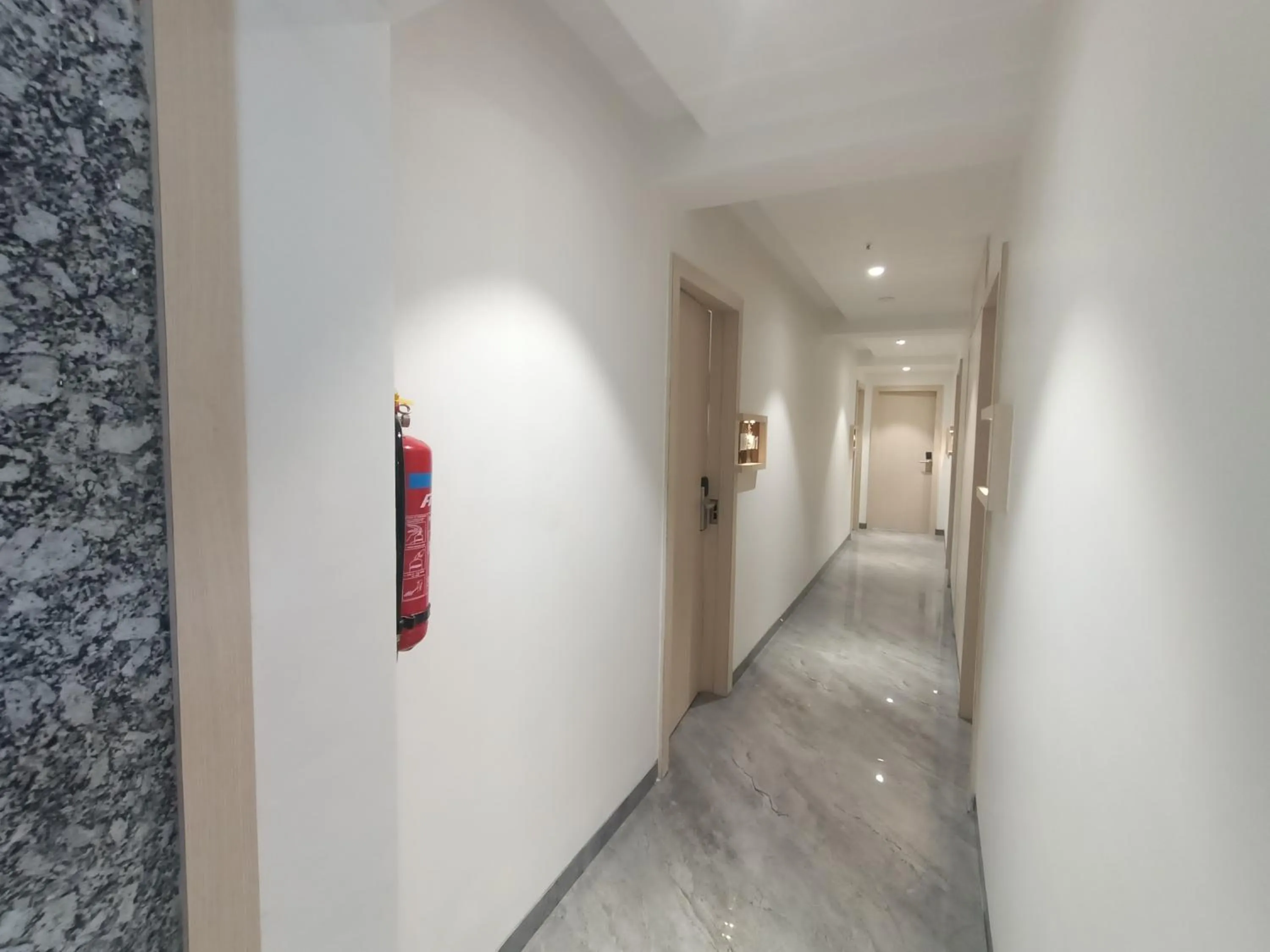 Lobby or reception in Hotel Pearl Residency Thane