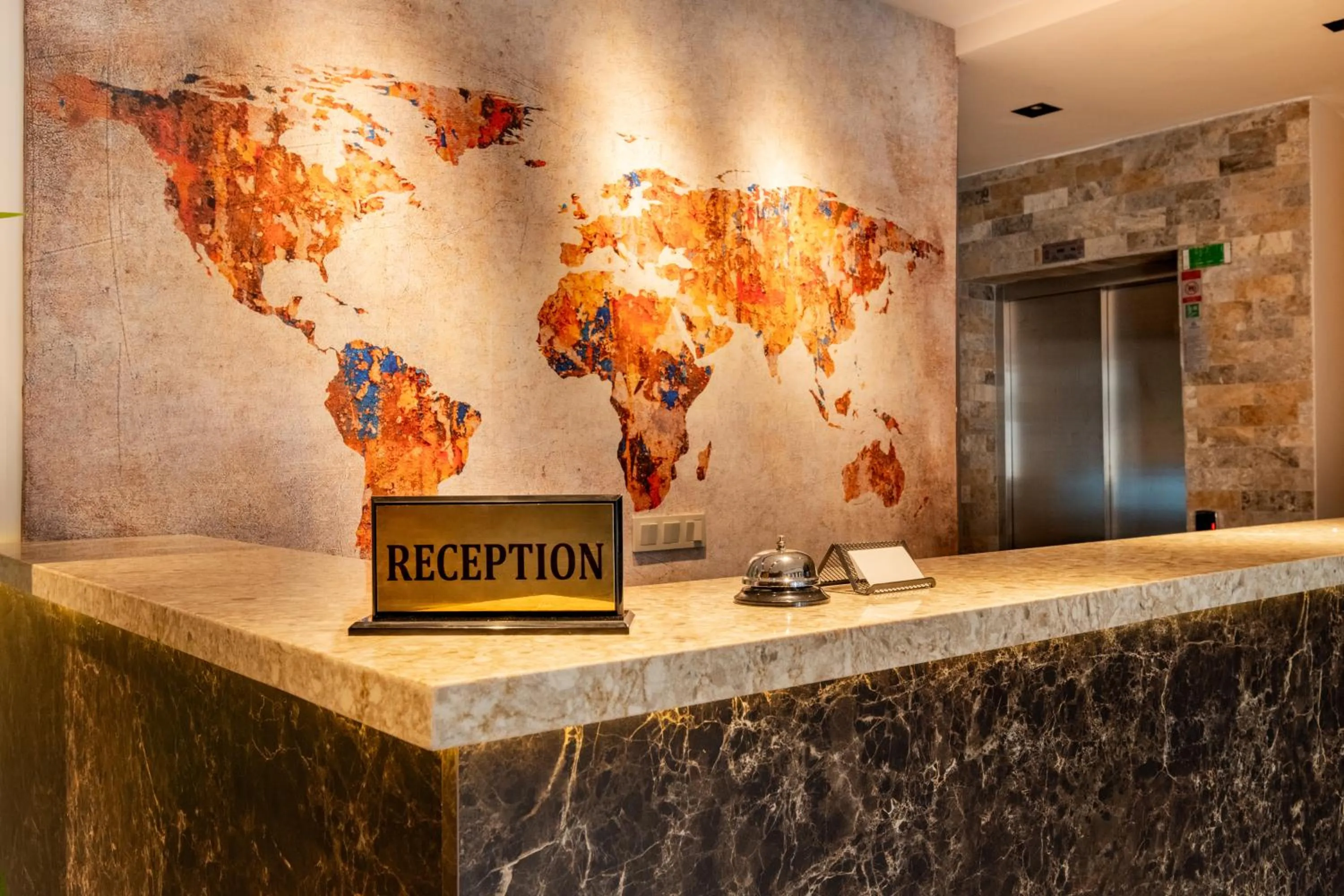Lobby or reception in FLY POINT AIRPORT HOTEL