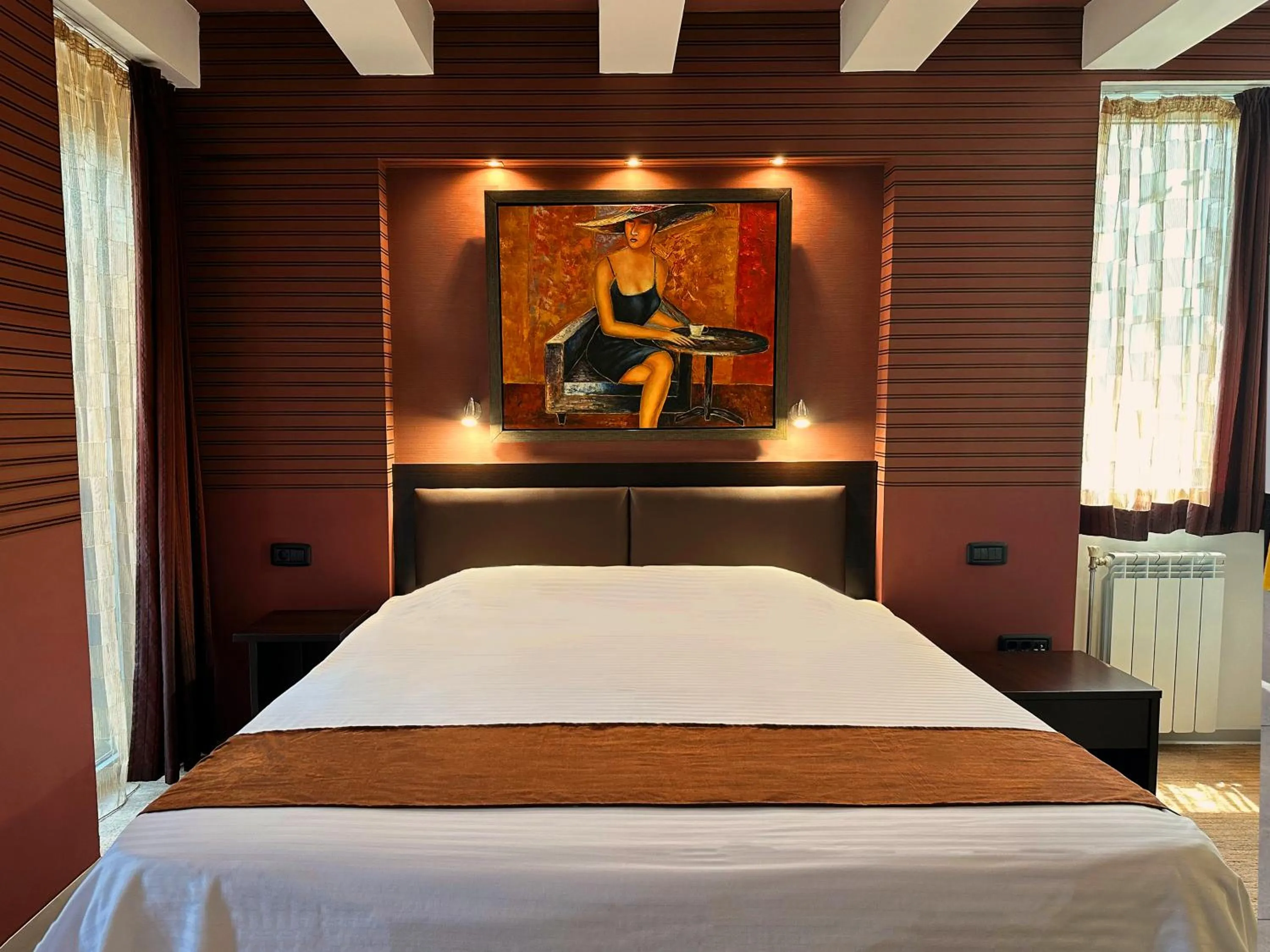Bed in Sienna Residence