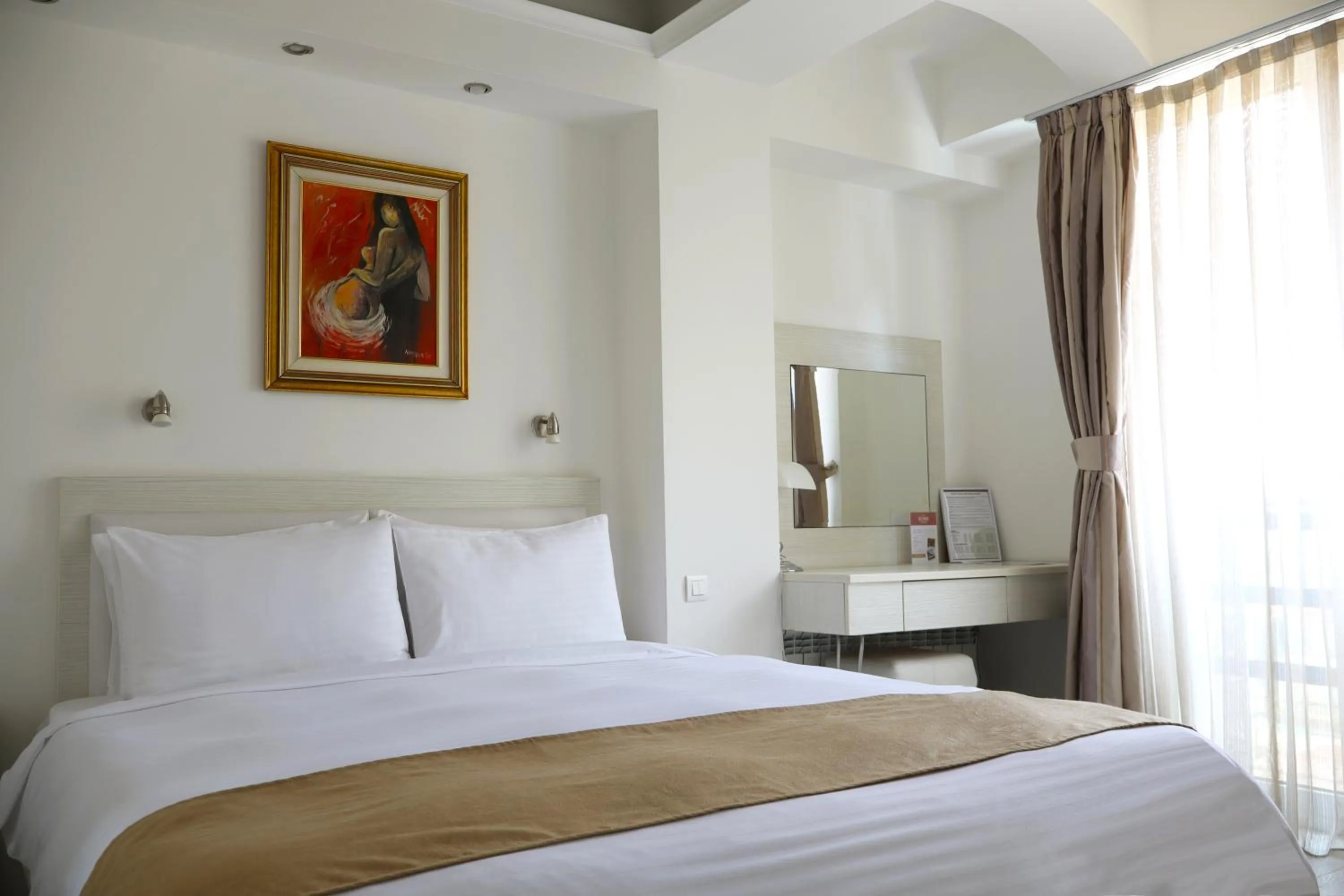 Bed in Sienna Residence