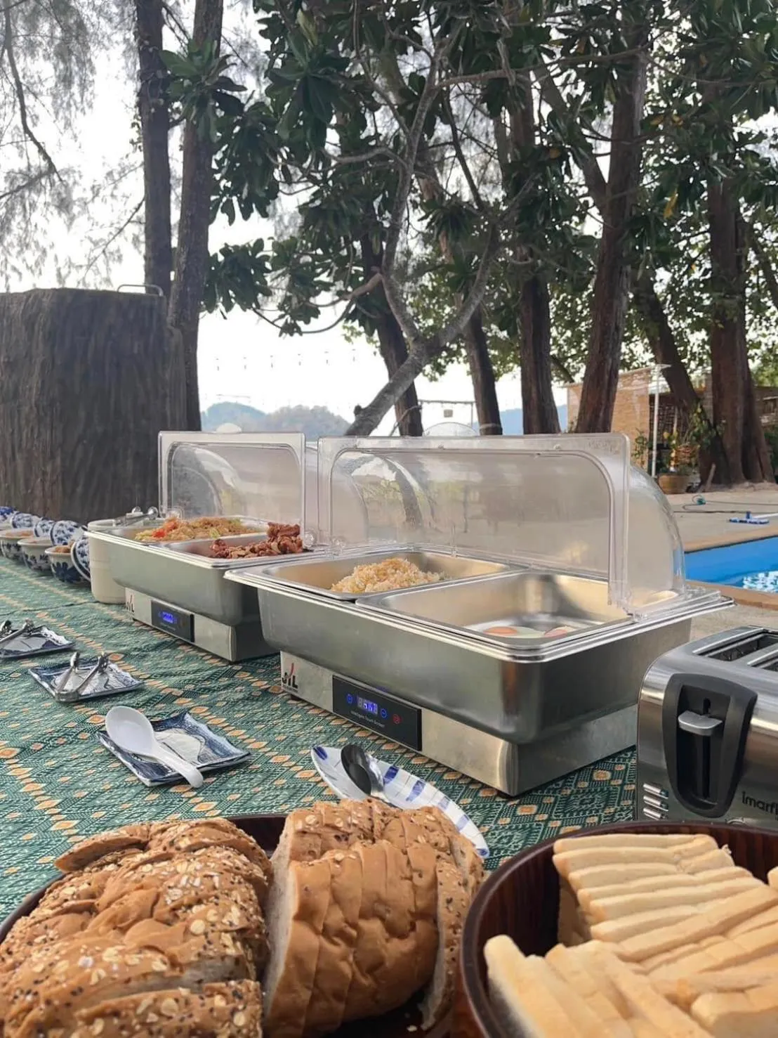 Food and drinks in Long Beach Club Krabi