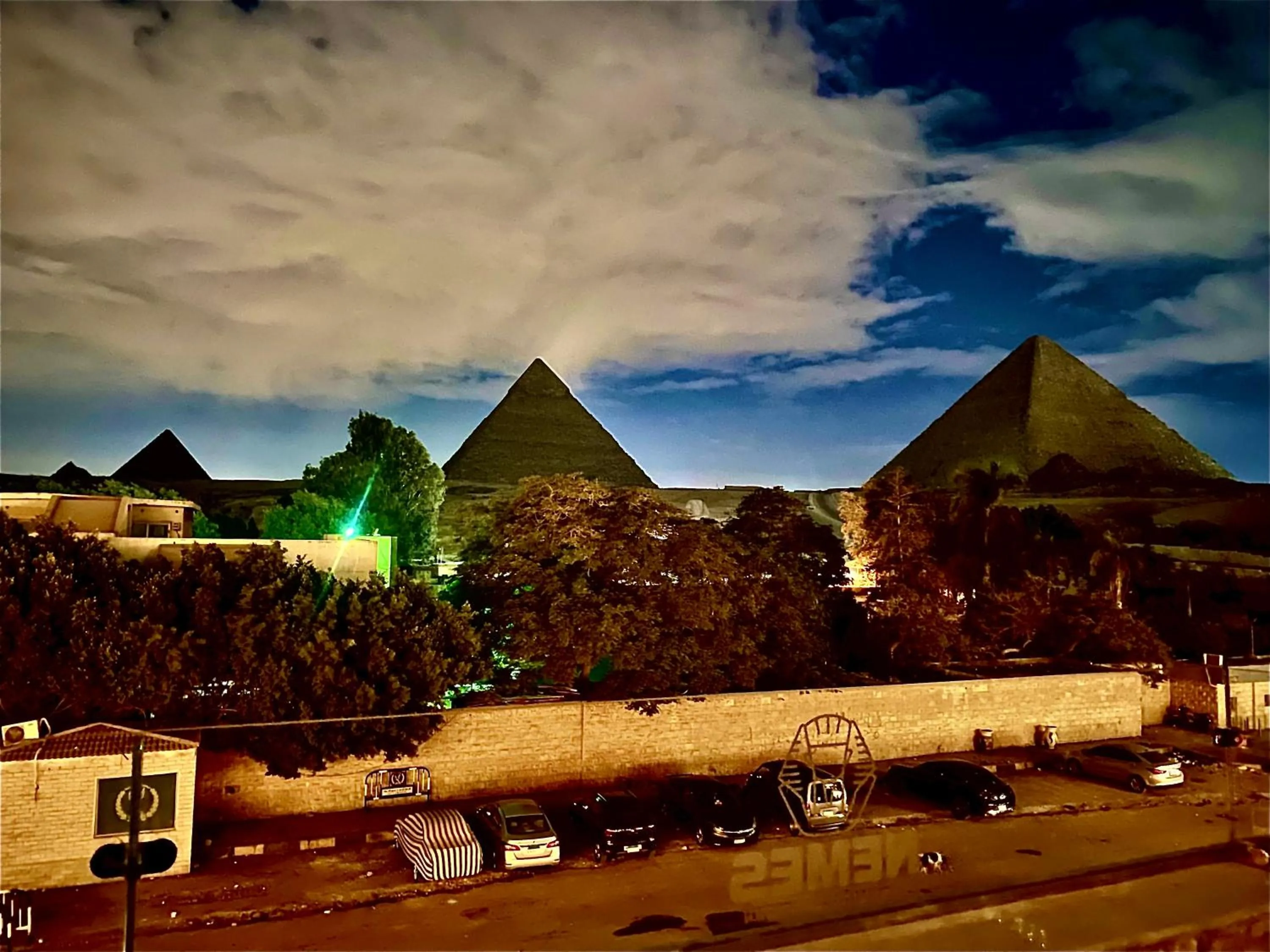 Parking in NEMES Pyramids View INN