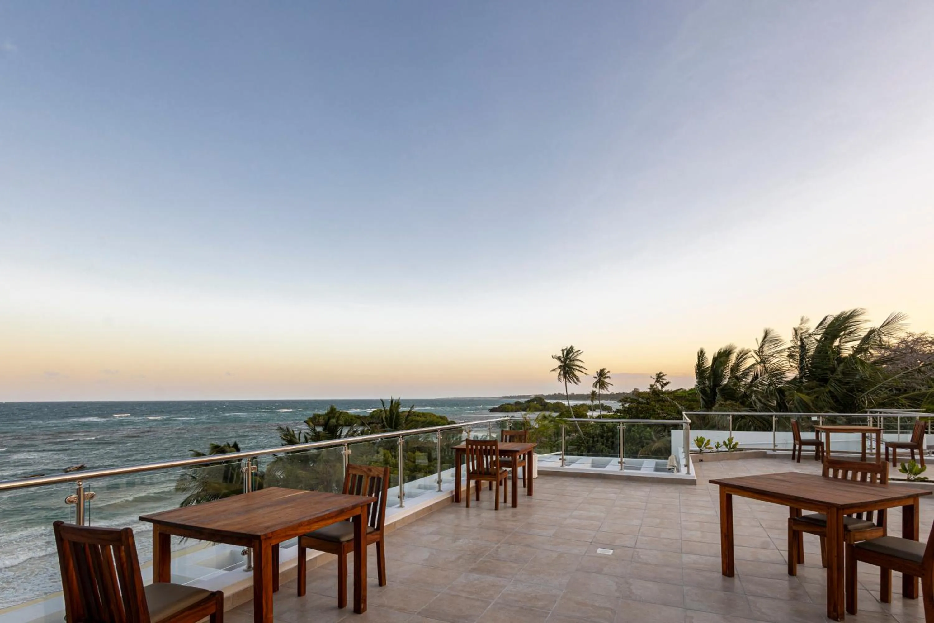 Restaurant/places to eat in YU Resort