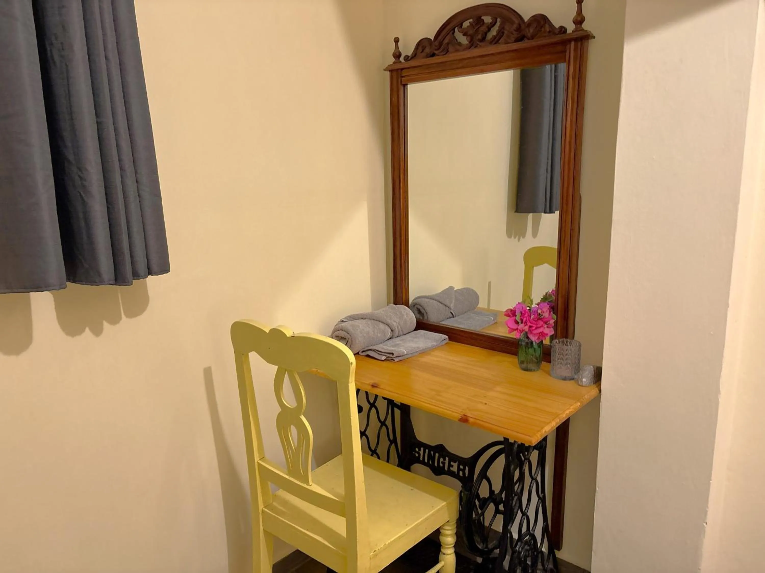 furniture in Serenity Lodge