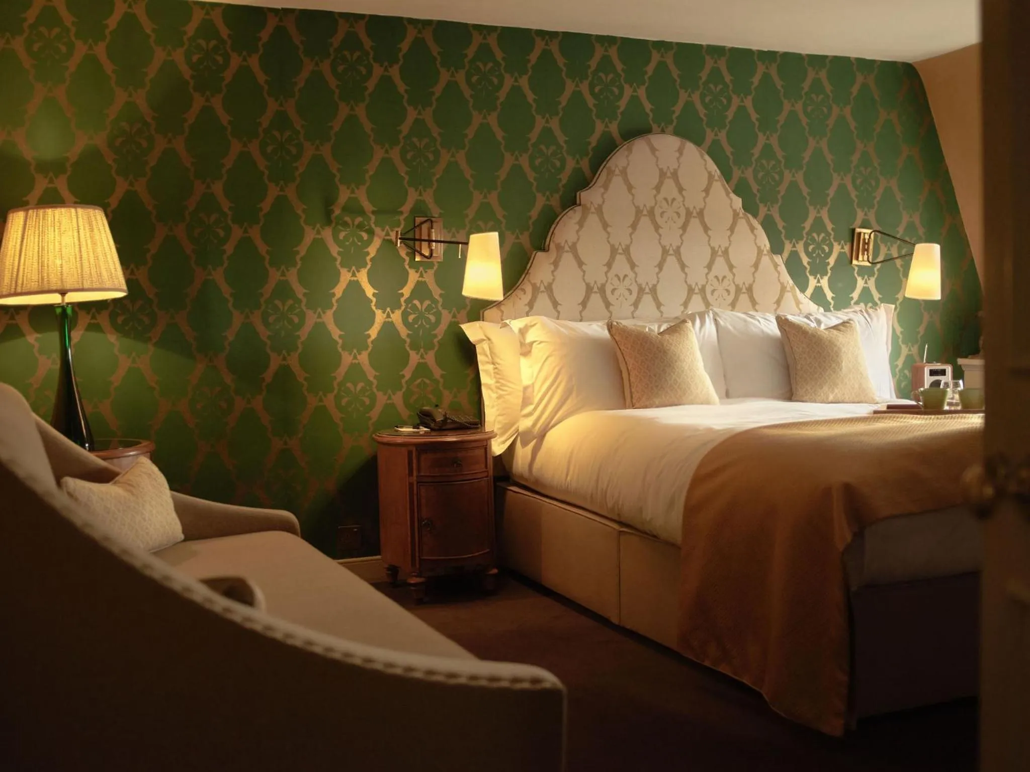 Bedroom, Bed in The Queensberry Hotel