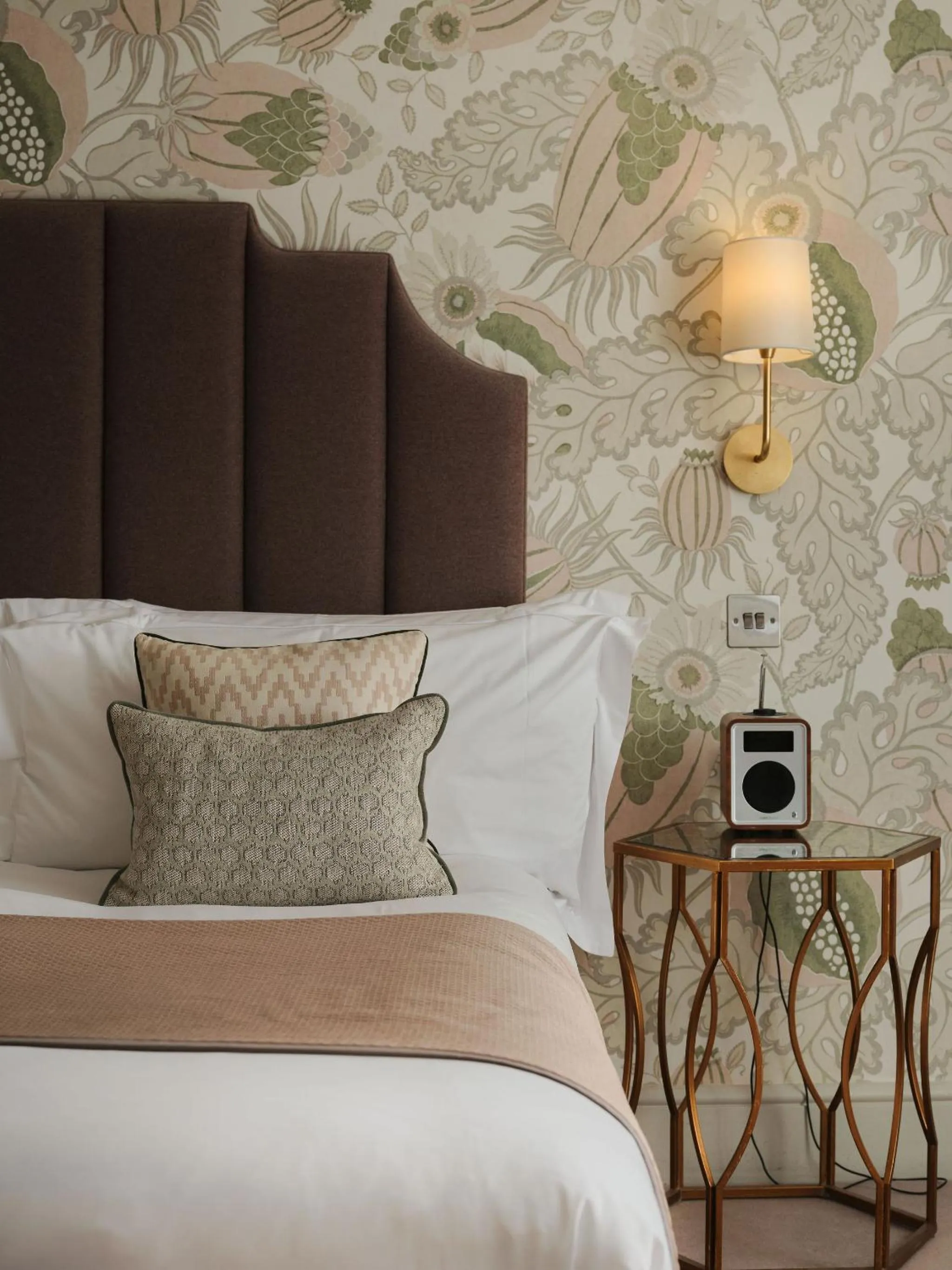 Bedroom, Bed in The Queensberry Hotel