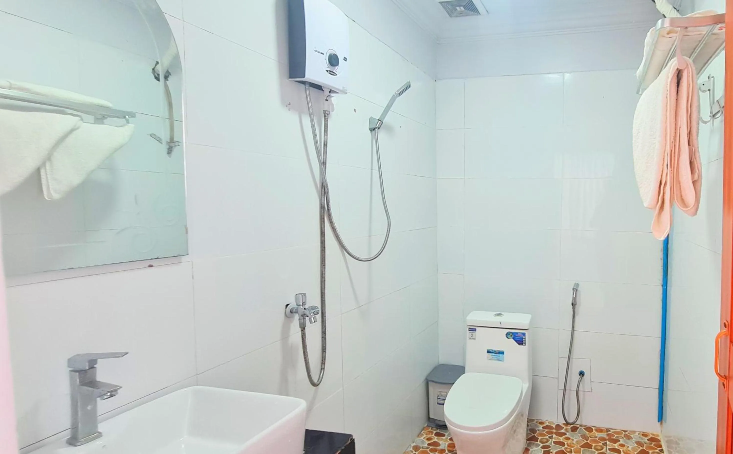 Bathroom in The Wind Koh Rong