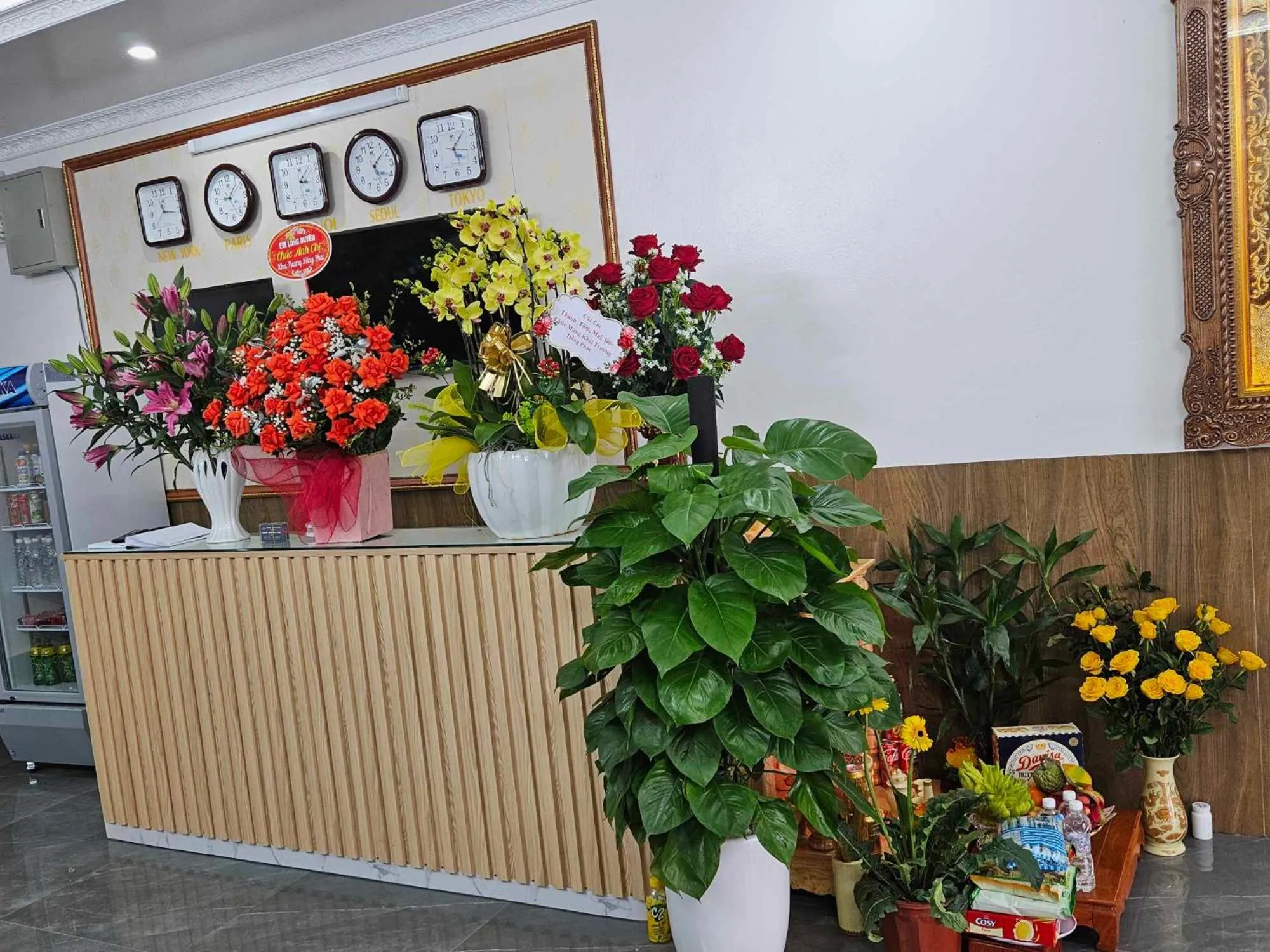 Lobby or reception in Hoàng Gia Hotel Royal