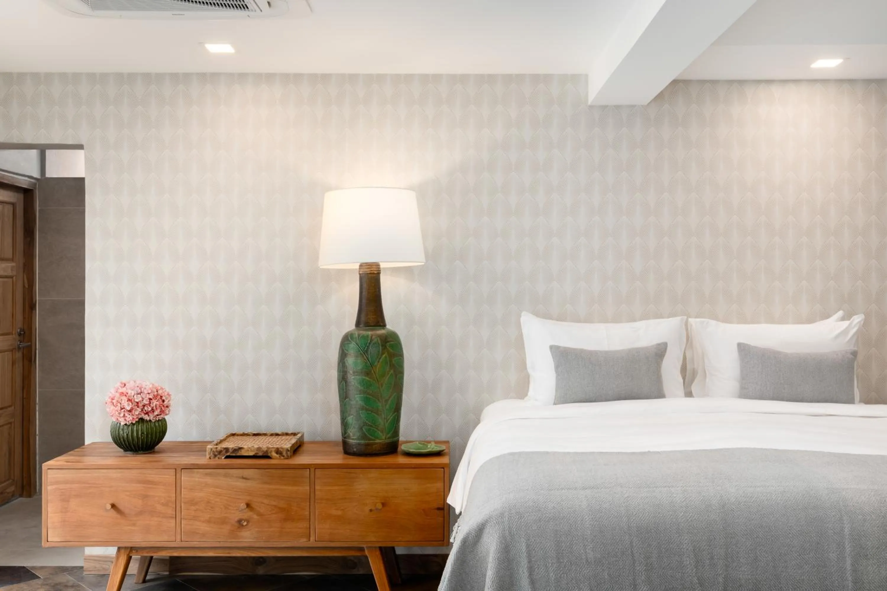 Bed in Moorea Boutique Resort Samui