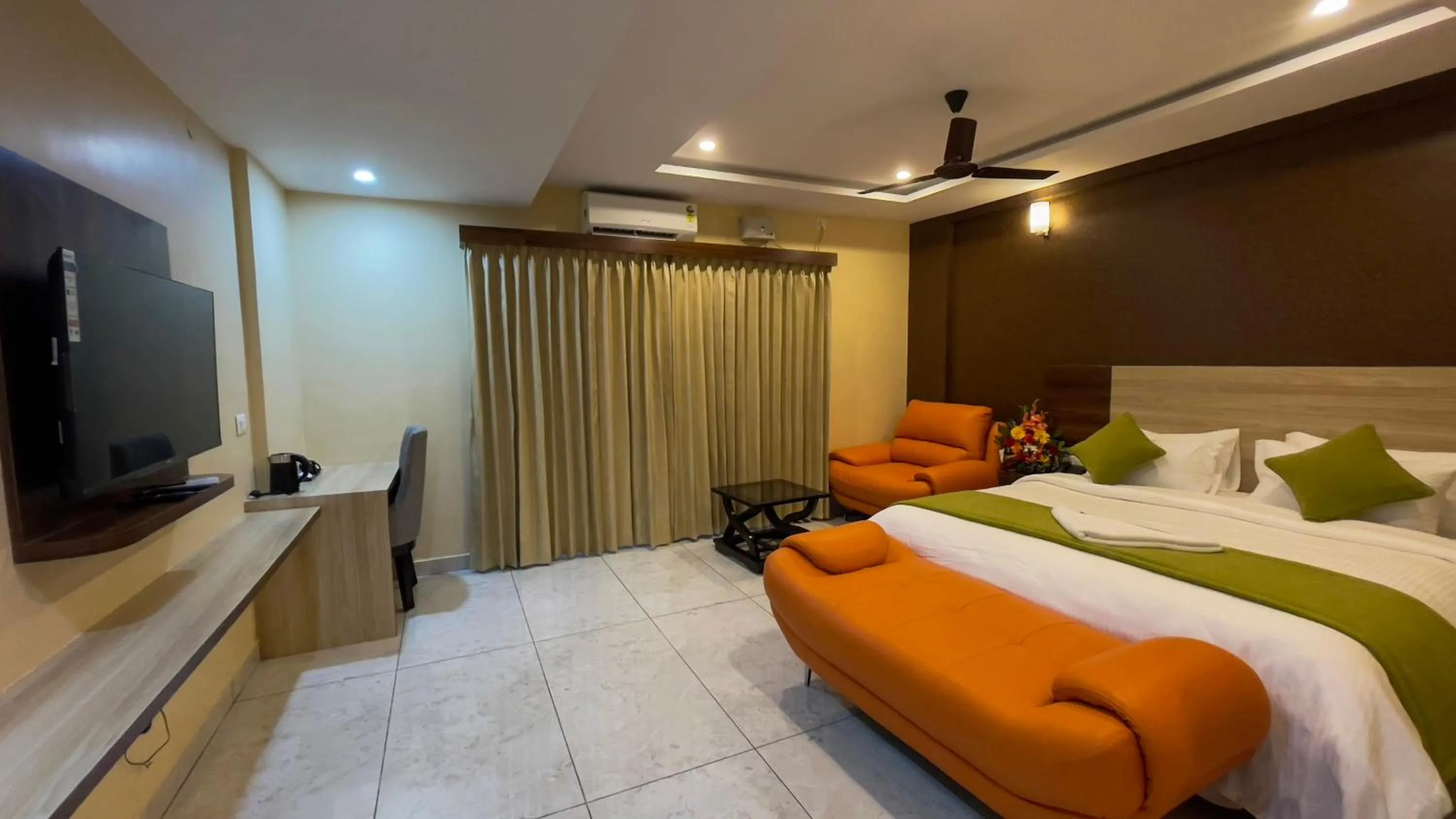 Bed in Hotel Kinotree Yeshwanthpur